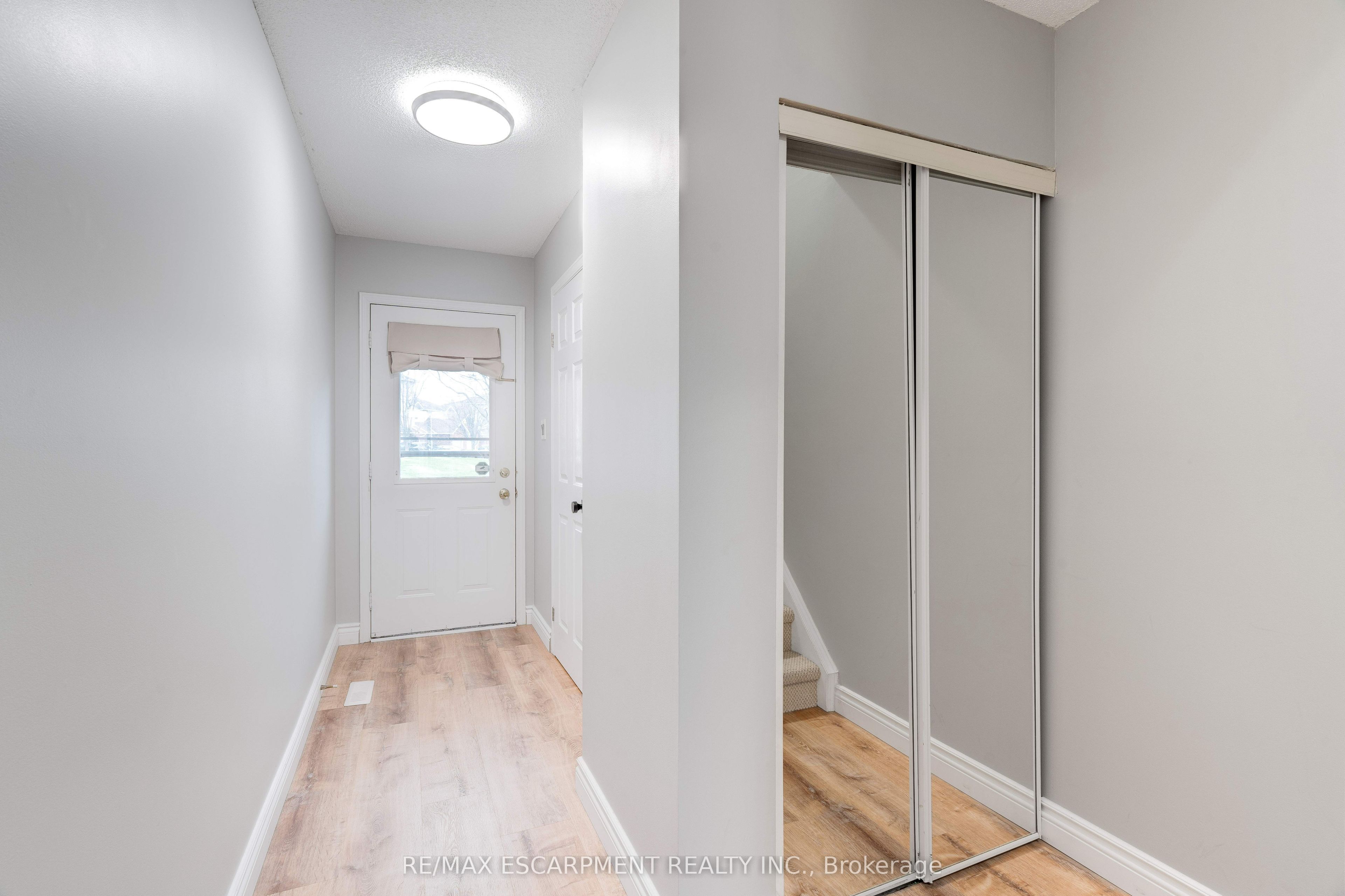 386 Highland Road W, #31