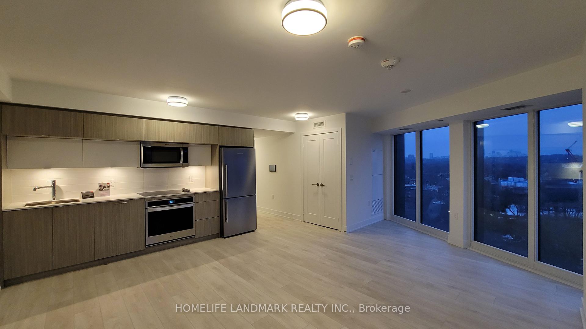 2 Bedrooms Condo at 575 Bloor,  Toronto For sale