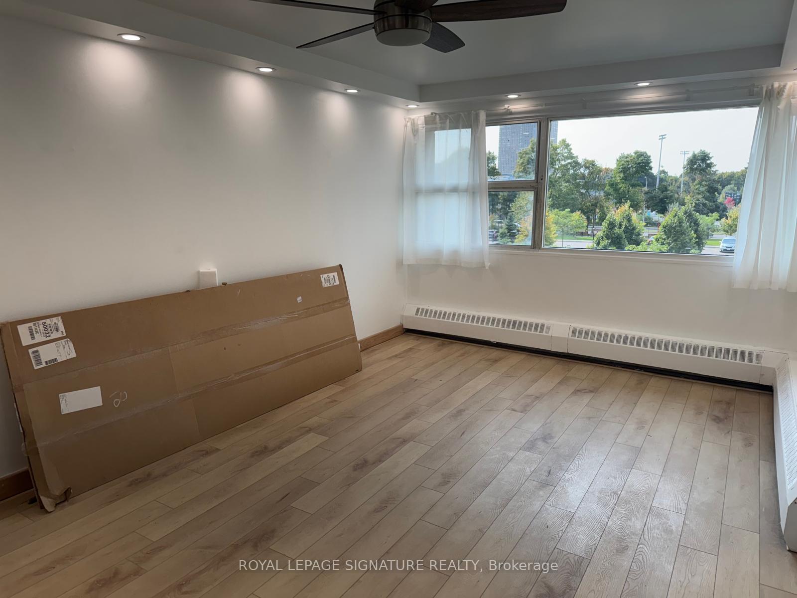 2 Bedrooms Co-op at 725 Don Mills, Toronto For sale