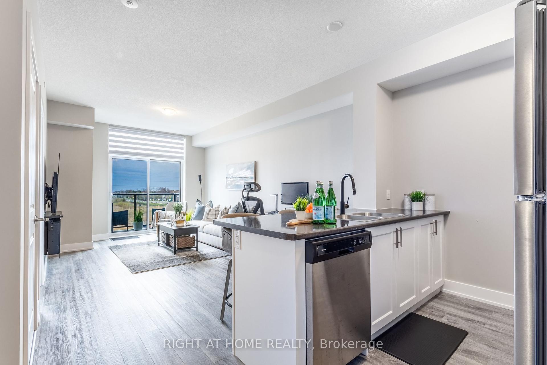 1 Bedroom Condo at 450 Dundas,  Hamilton For sale