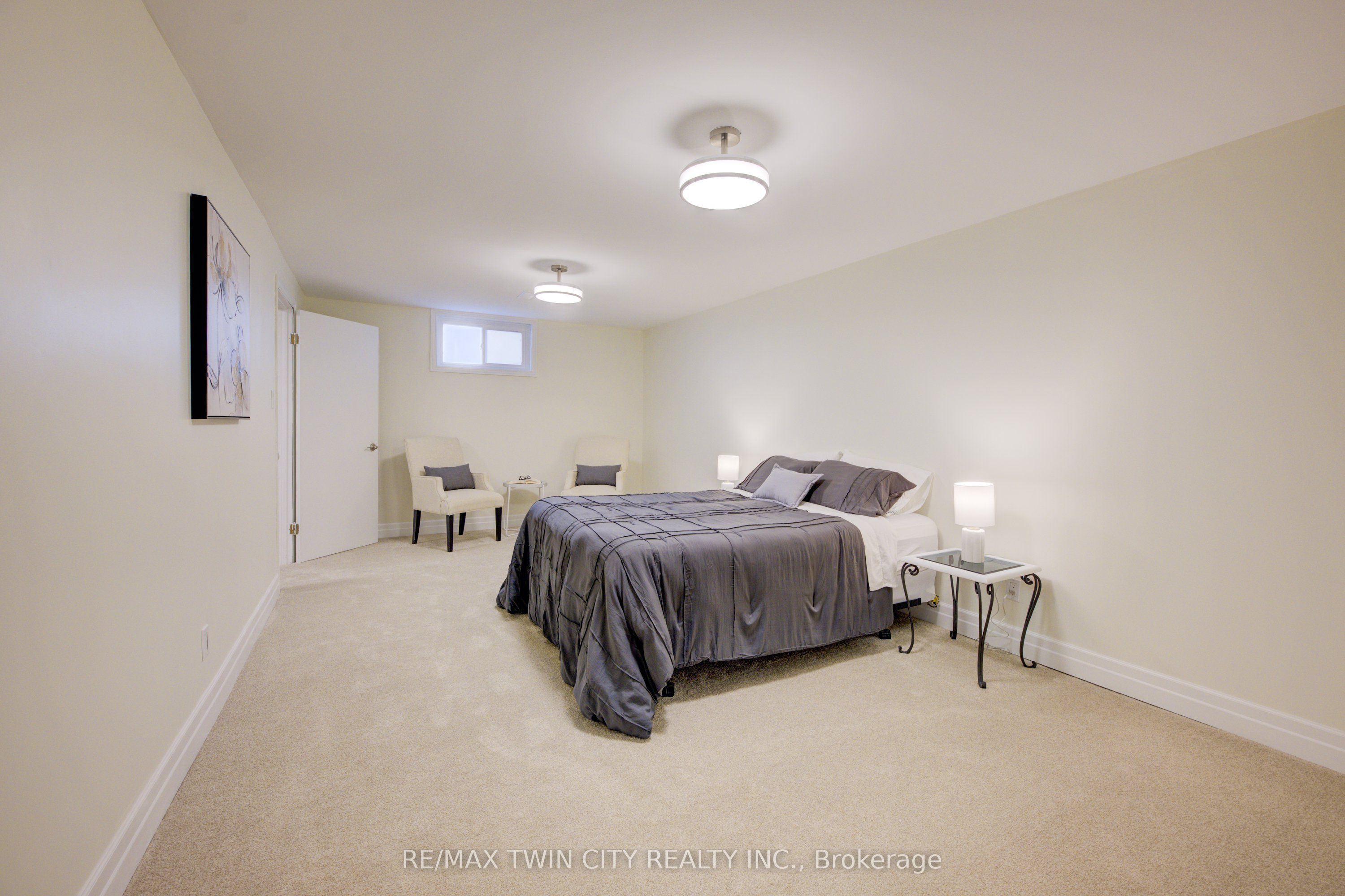 439 Northlake Drive