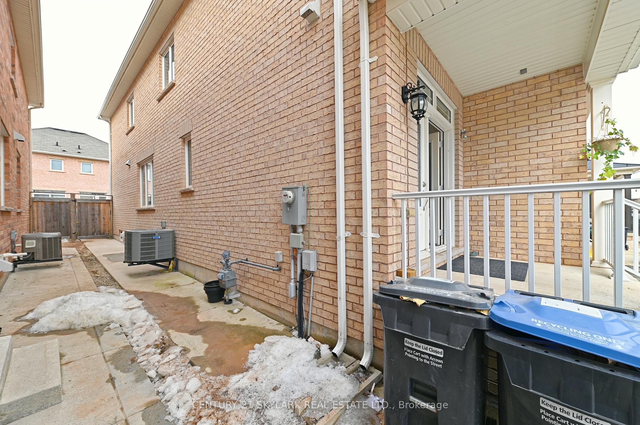52 Swanton Road