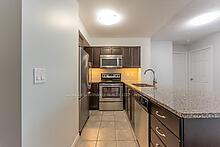 1 Bedroom Condo at 19 Grand Trunk, Toronto For sale