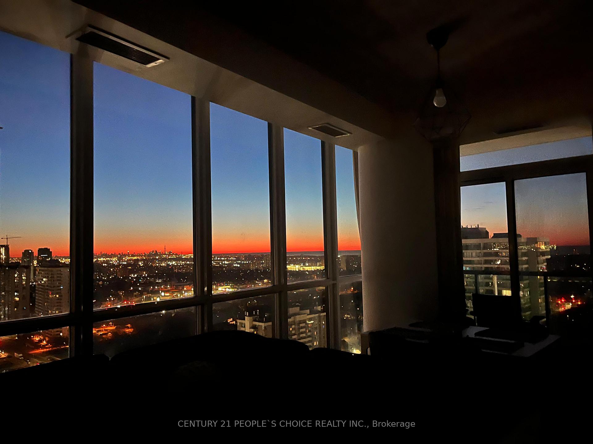 2 Bedrooms Condo at 3985 Grand Park, Mississauga For sale