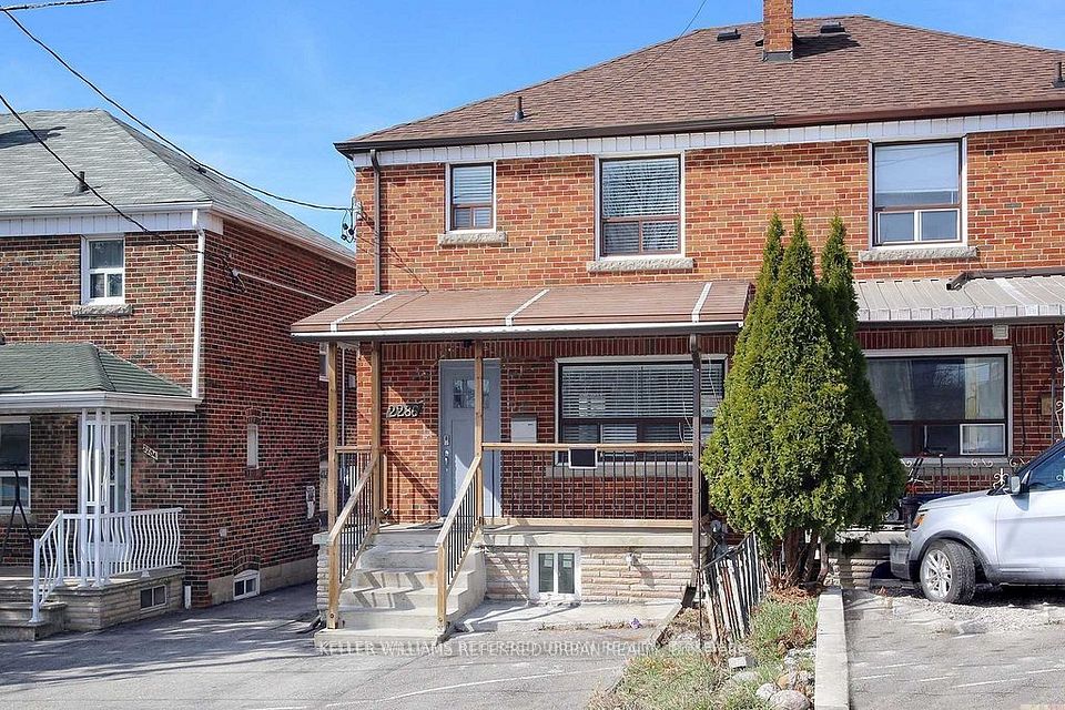 2286 Dufferin