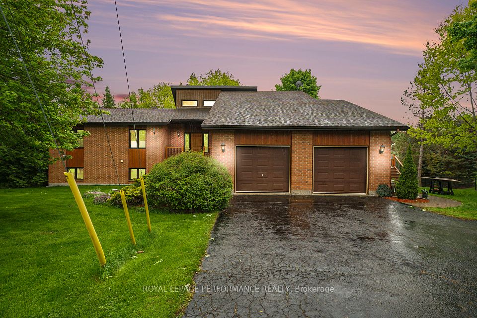 2411 Overdale