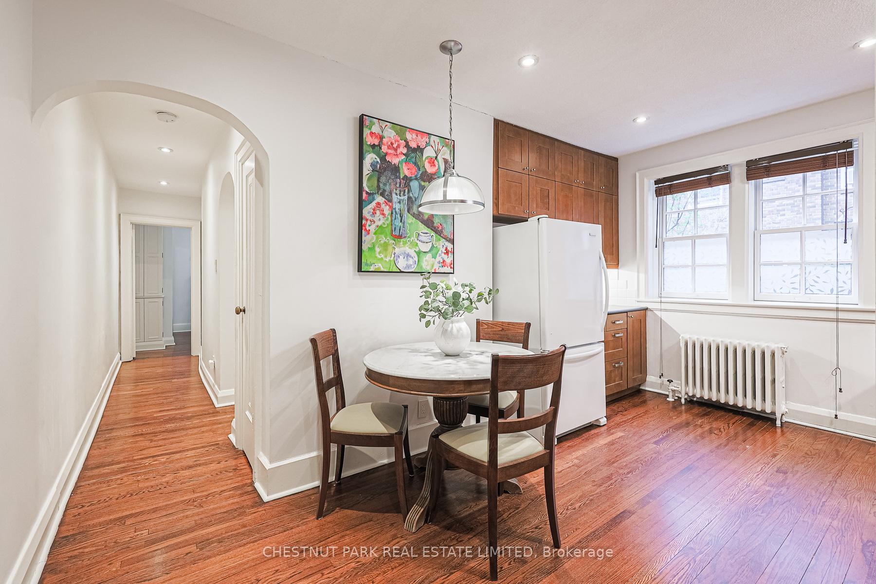 4 Bedrooms Condo at 480 Oriole, Toronto For sale