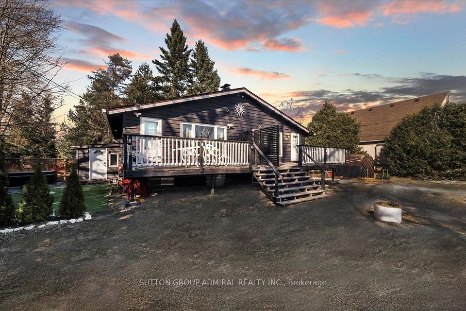 181 Arlberg Crescent, Blue Mountains, ON L9Y 0M1