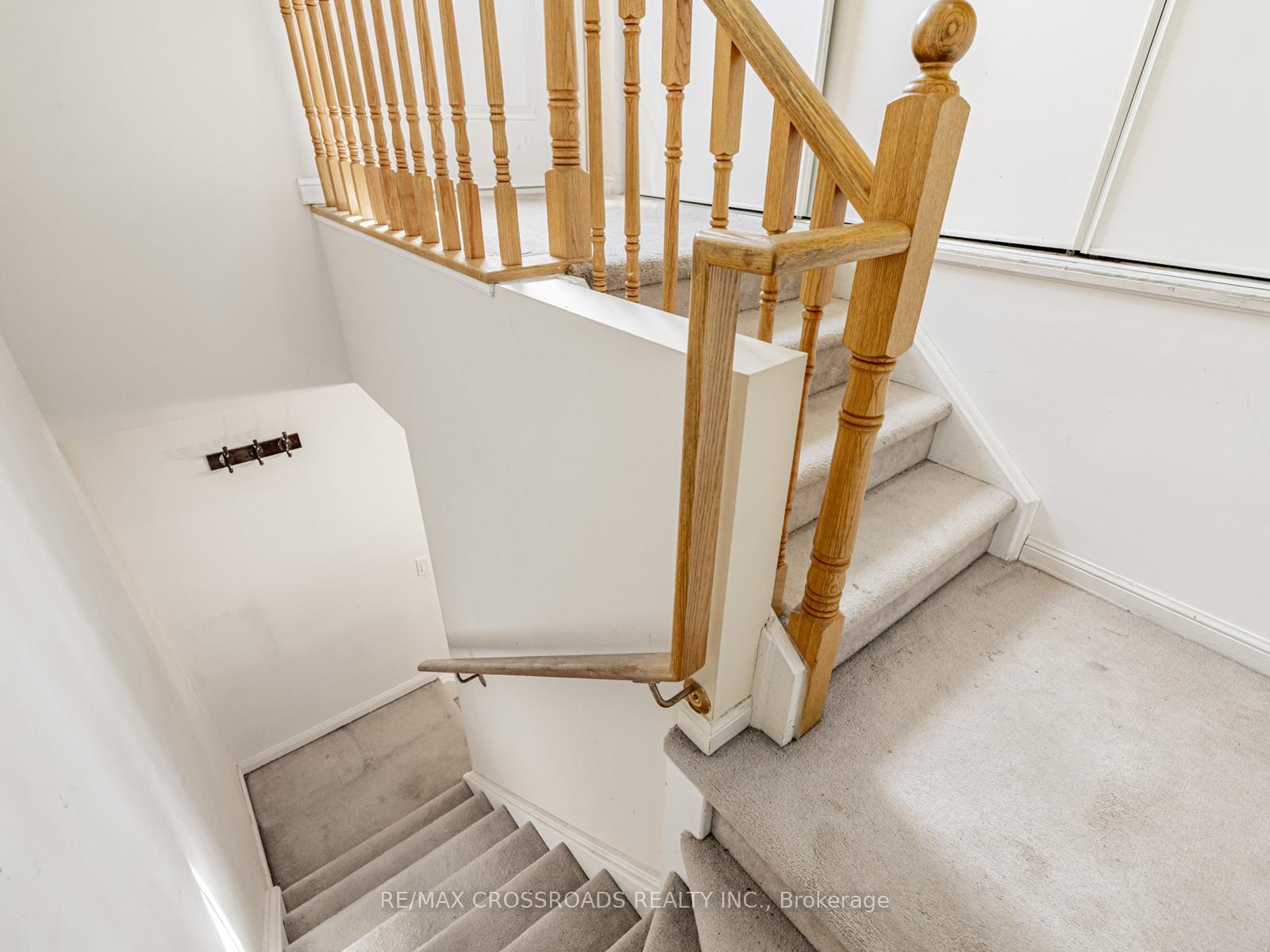 2 Bedrooms Condo at 5 Everson, Toronto For sale