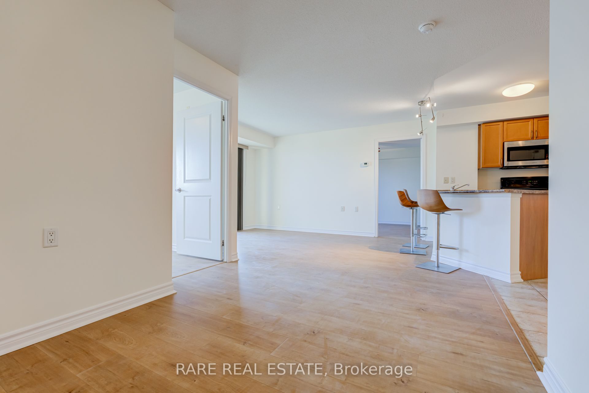 920 Sheppard Avenue W, #708