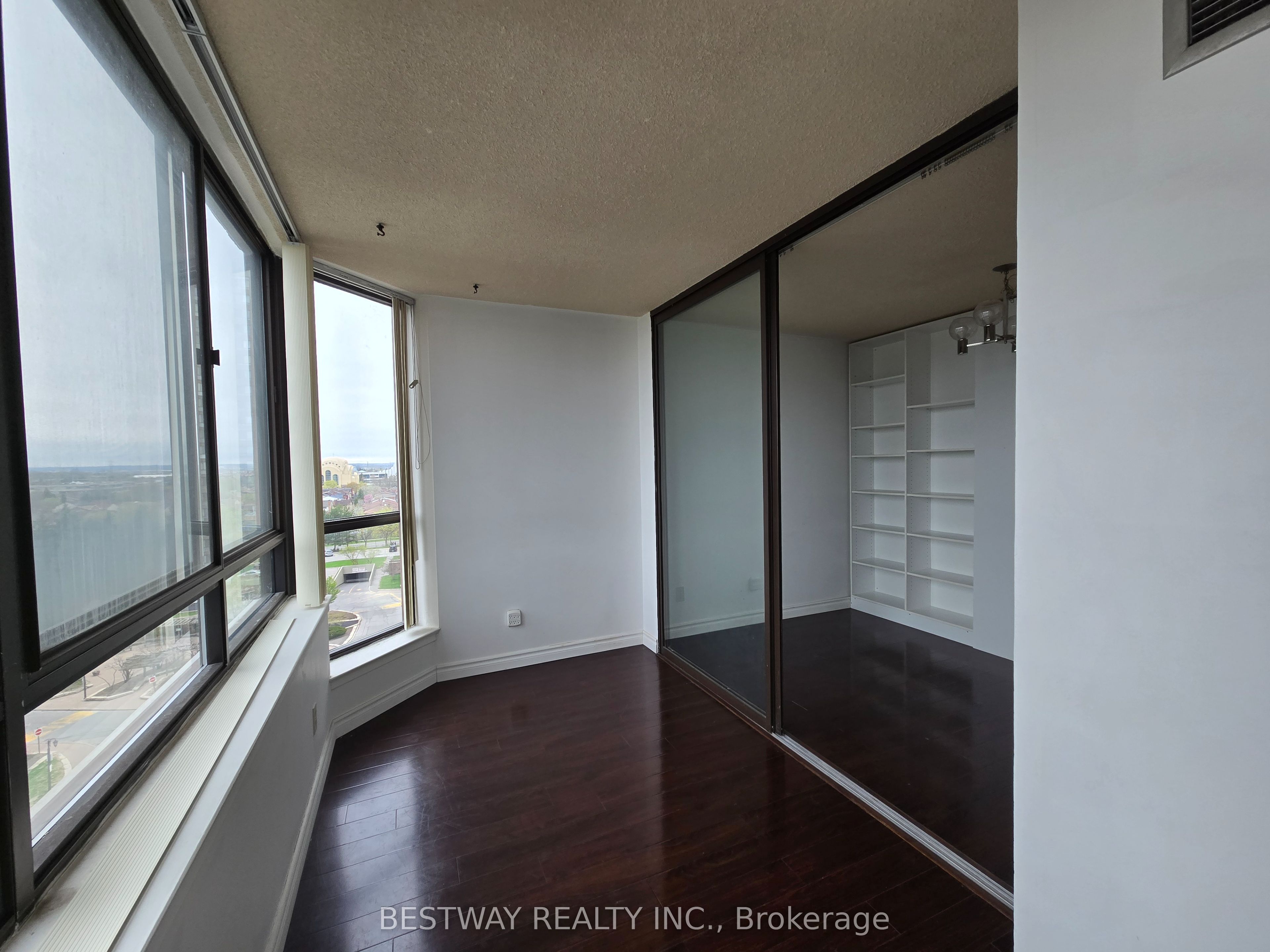 75 Bamburgh Circle, #928