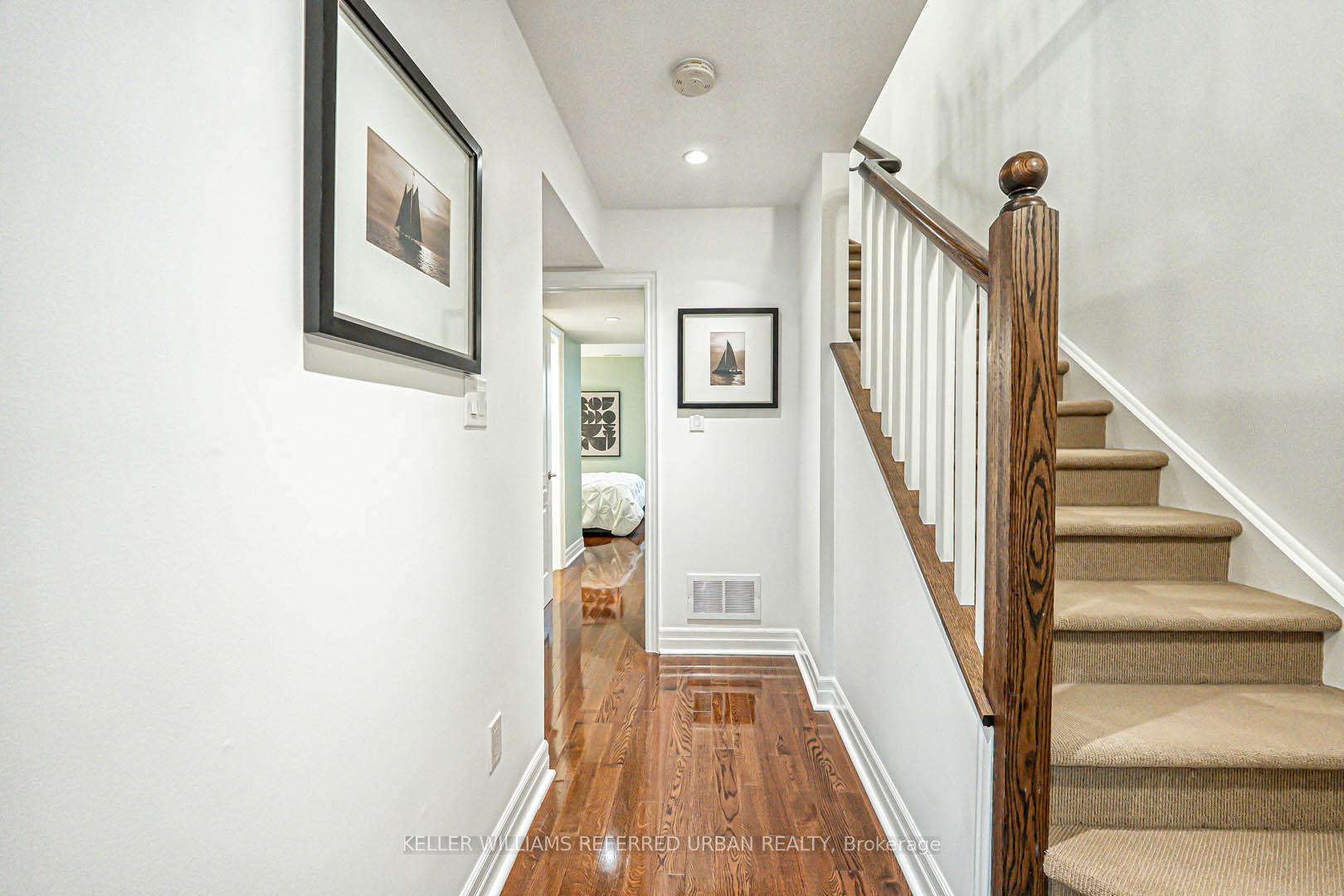 2 Bedrooms Condo at 67 Pleasant, Toronto For sale