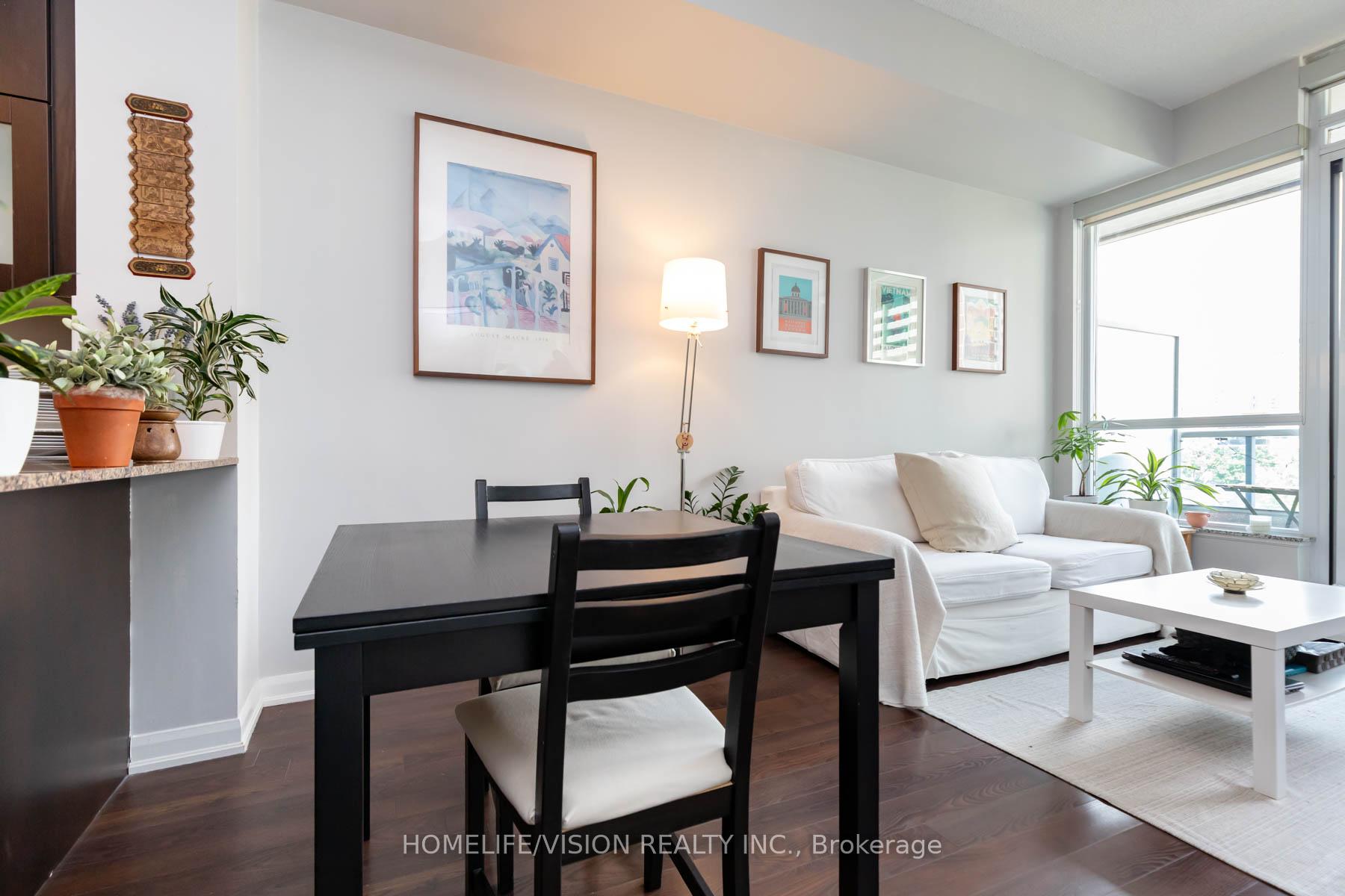 1 Bedroom Condo at 500 Sherbourne, Toronto For sale