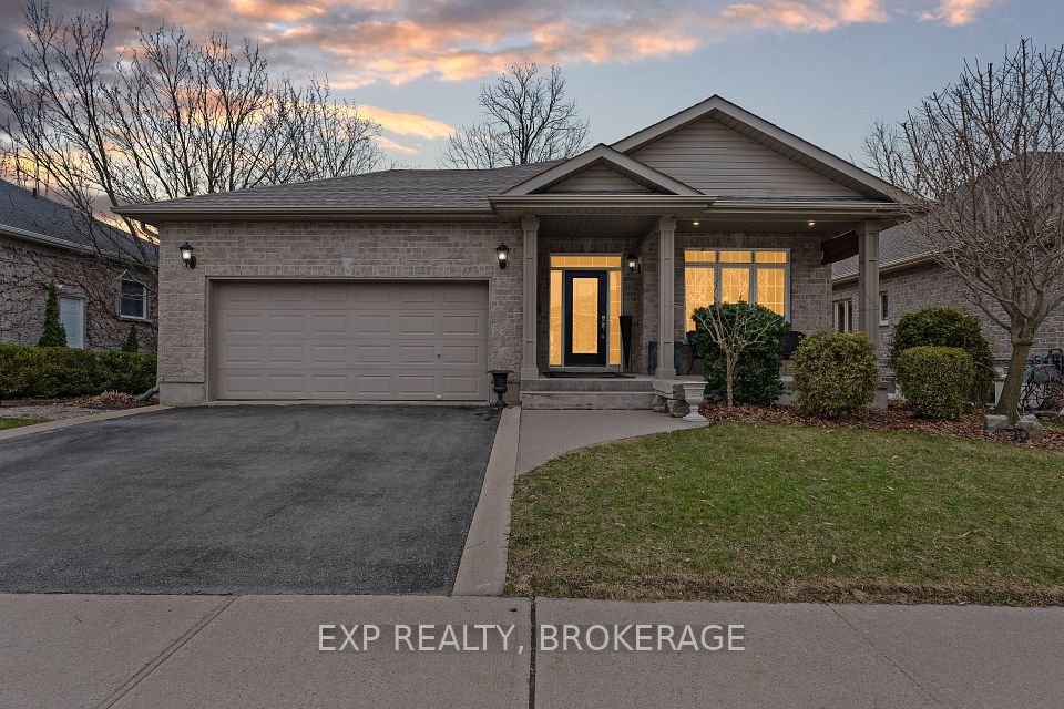 263 HONEYWOOD Avenue, Kingston, ON K7K 7L4