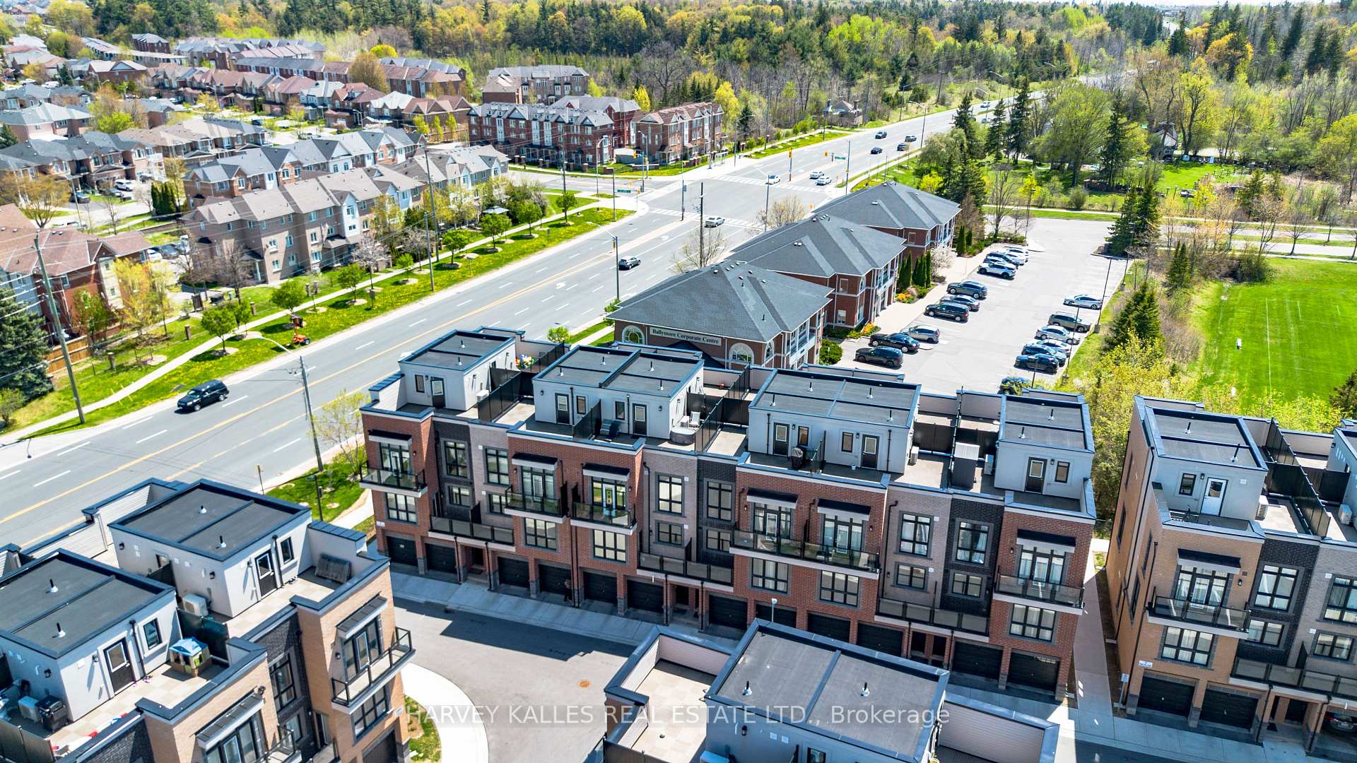 9 Phelps Lane 270