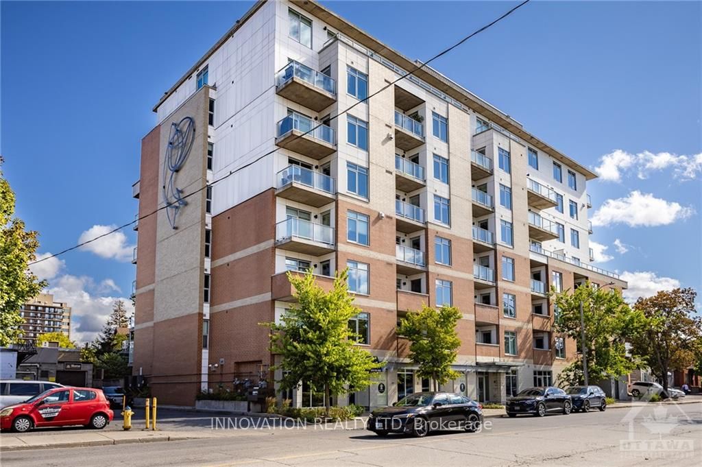 #405 - 131 HOLLAND Avenue, TunneysPastureandOttawaWest, ON K1Y 3A2