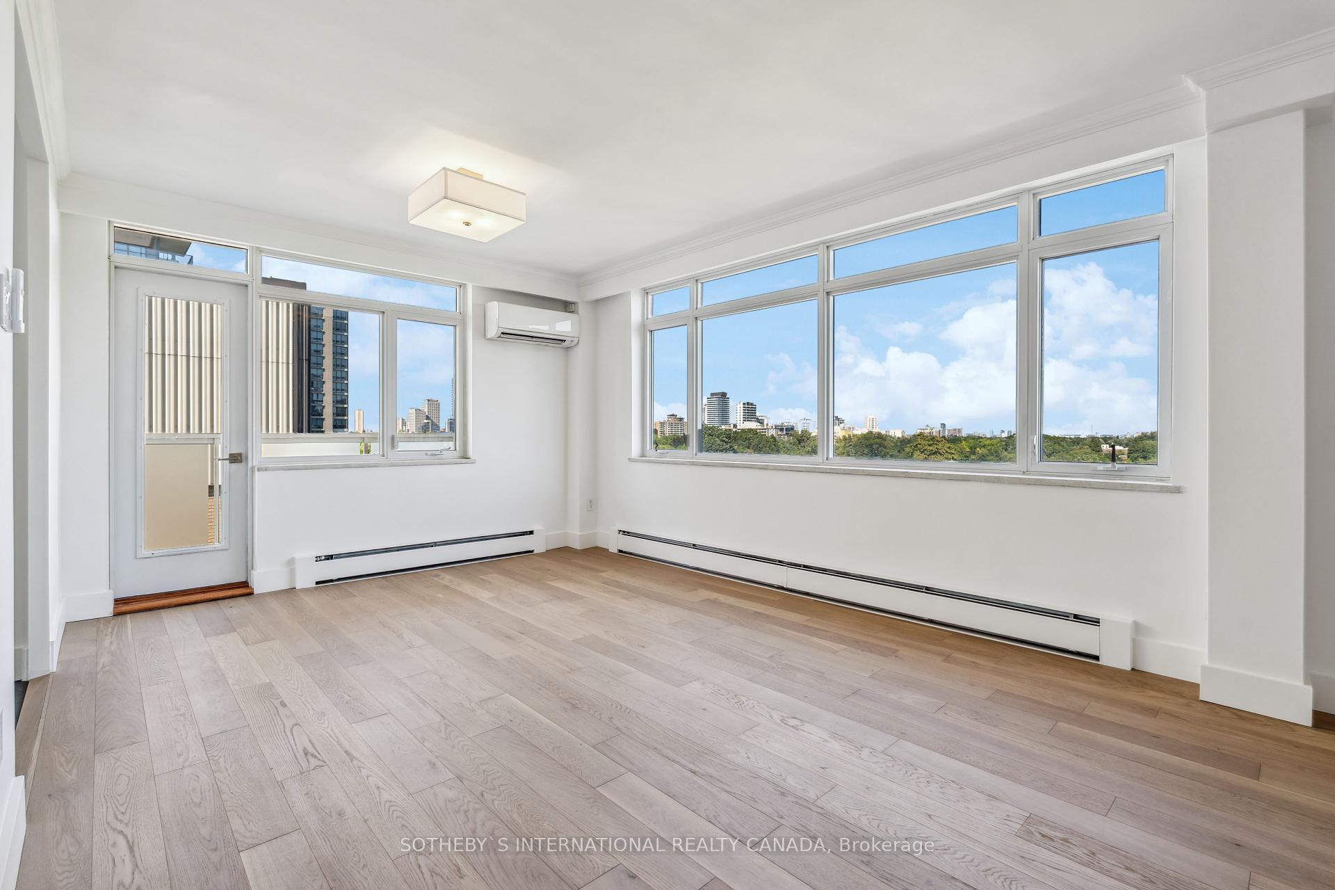 2 Bedrooms Co-op at 581 Avenue,  Toronto For sale