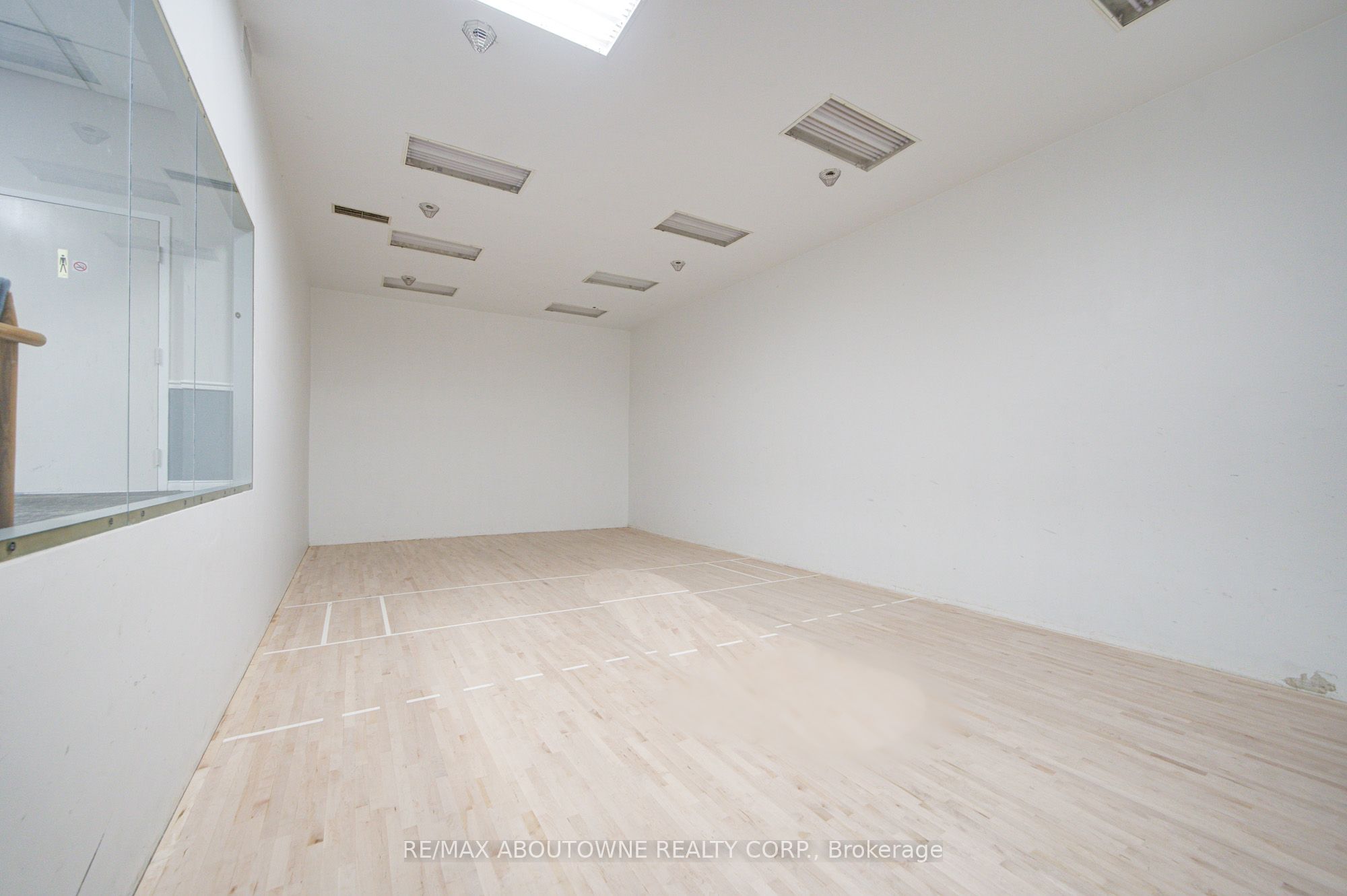 1276 Maple Crossing Boulevard, #1008