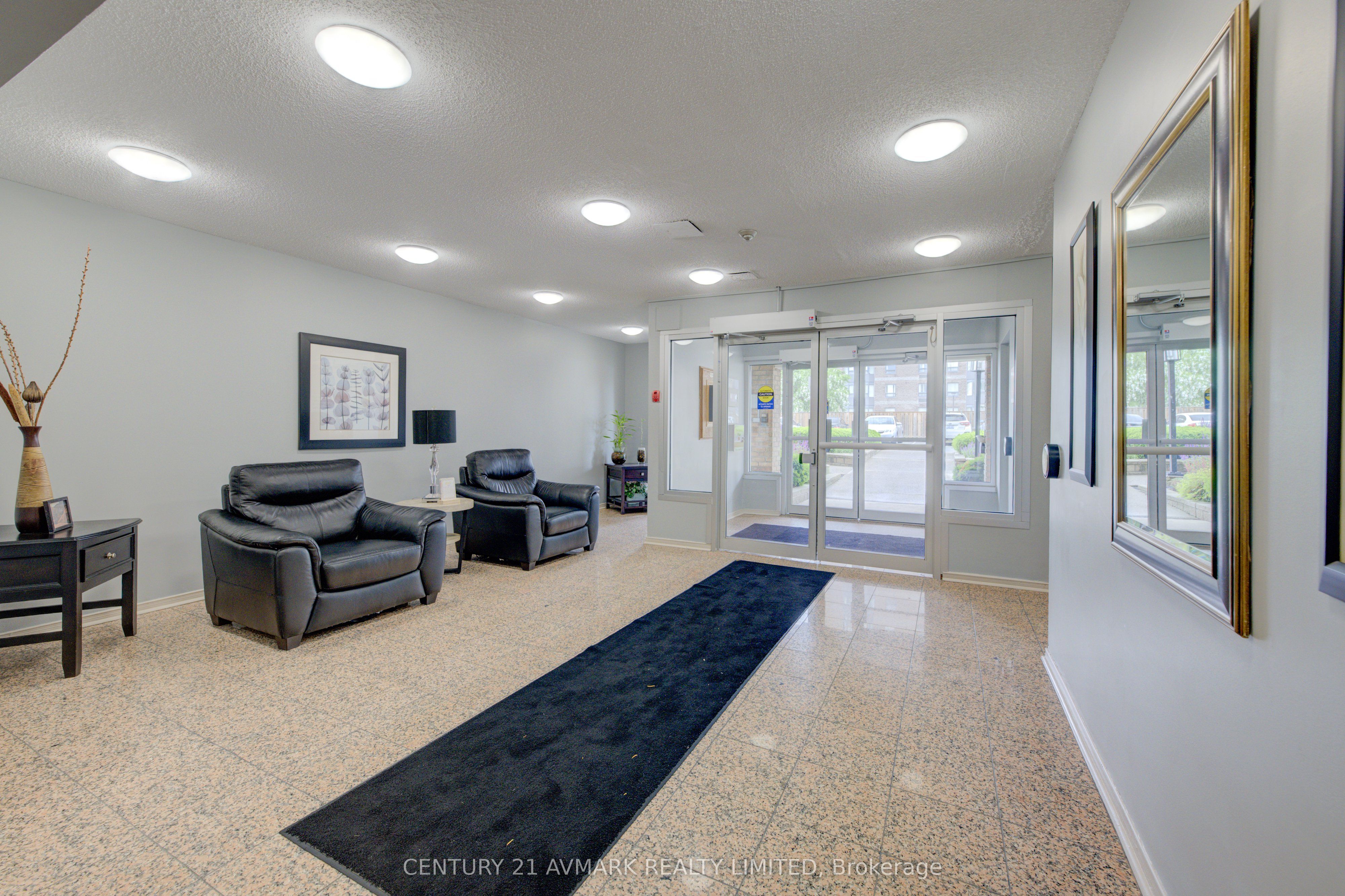 78 Roehampton Avenue, #205