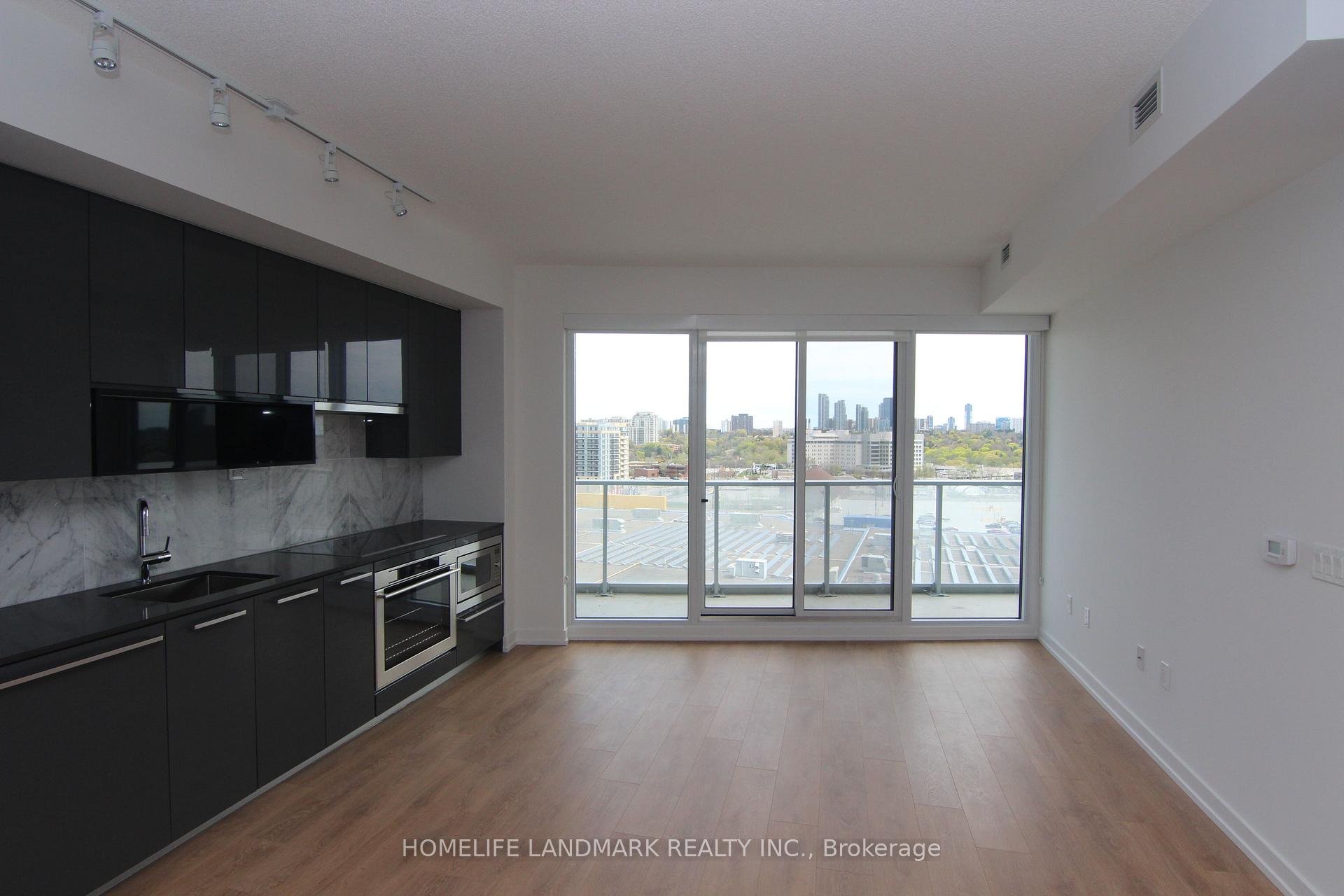 2 Bedrooms Condo at 117 Mcmahon, Toronto For sale