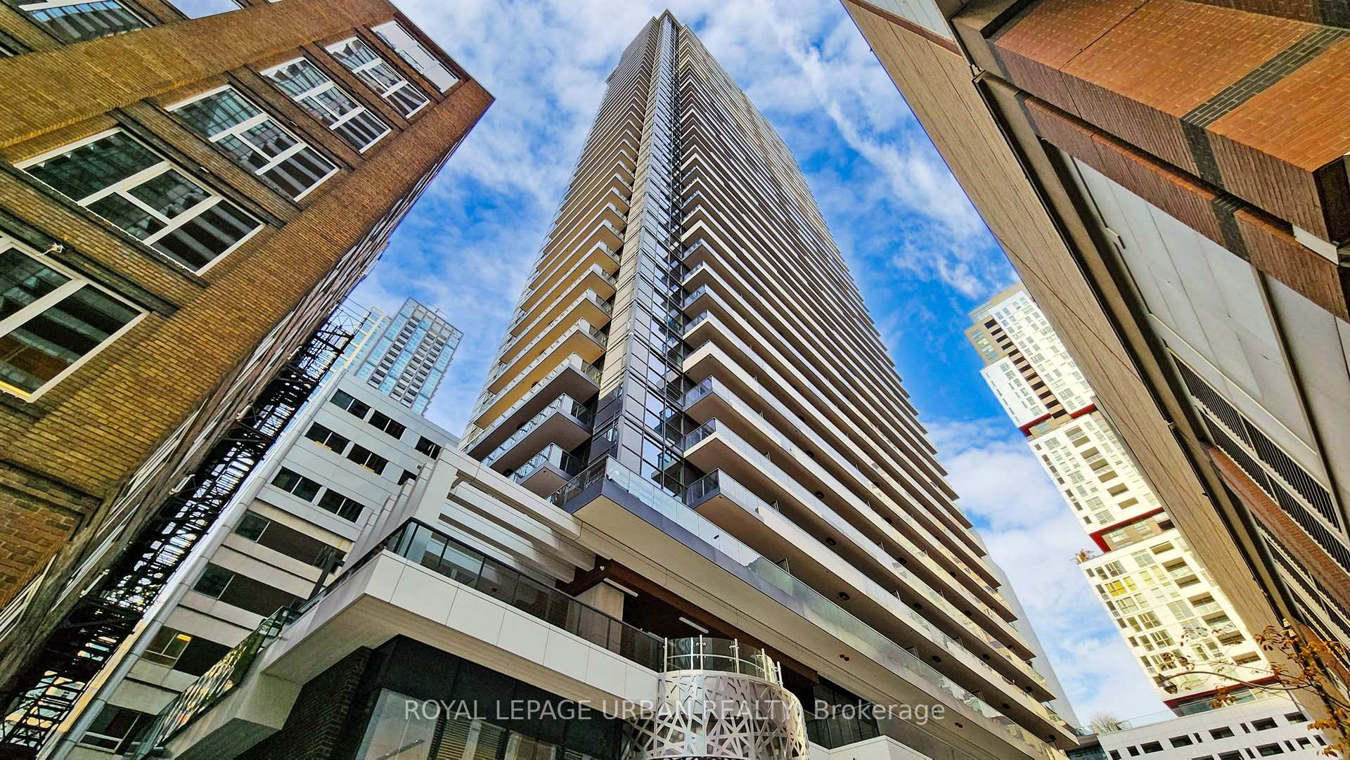 1 Bedroom Condo at 38 Widmer, Toronto For sale