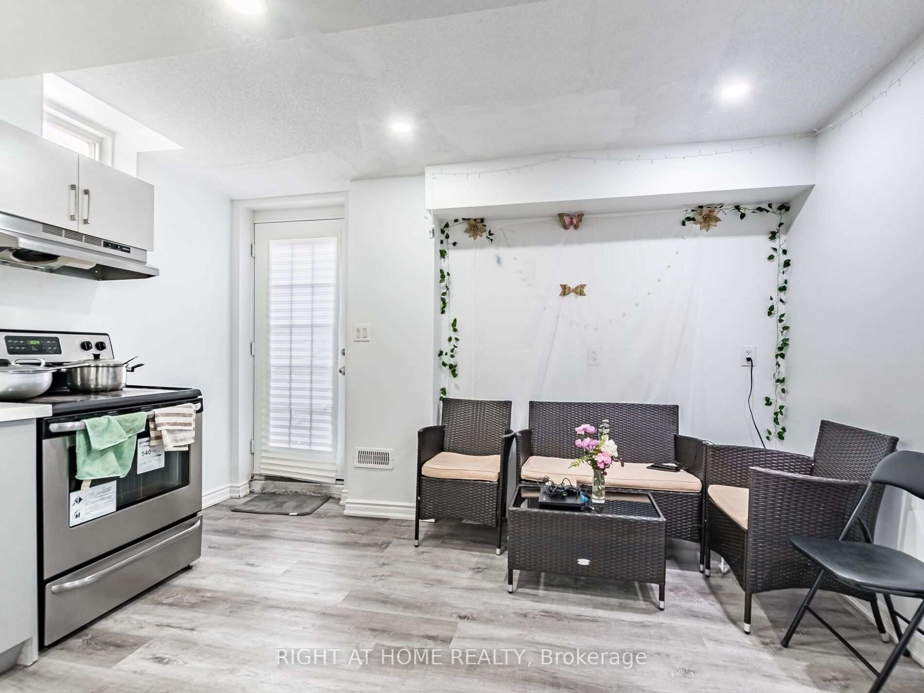 2 Flurry Circle, Brampton, ON L6X 0S5