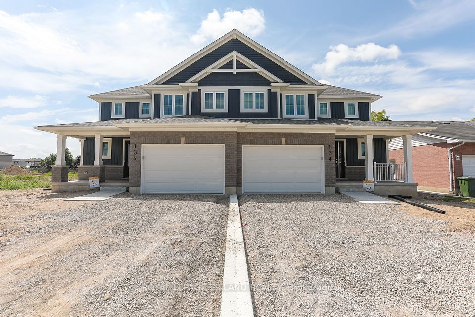 134 Manor