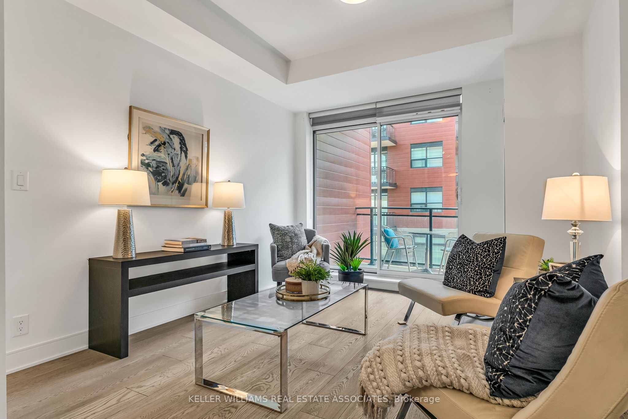 1575 Lakeshore Road W, #231