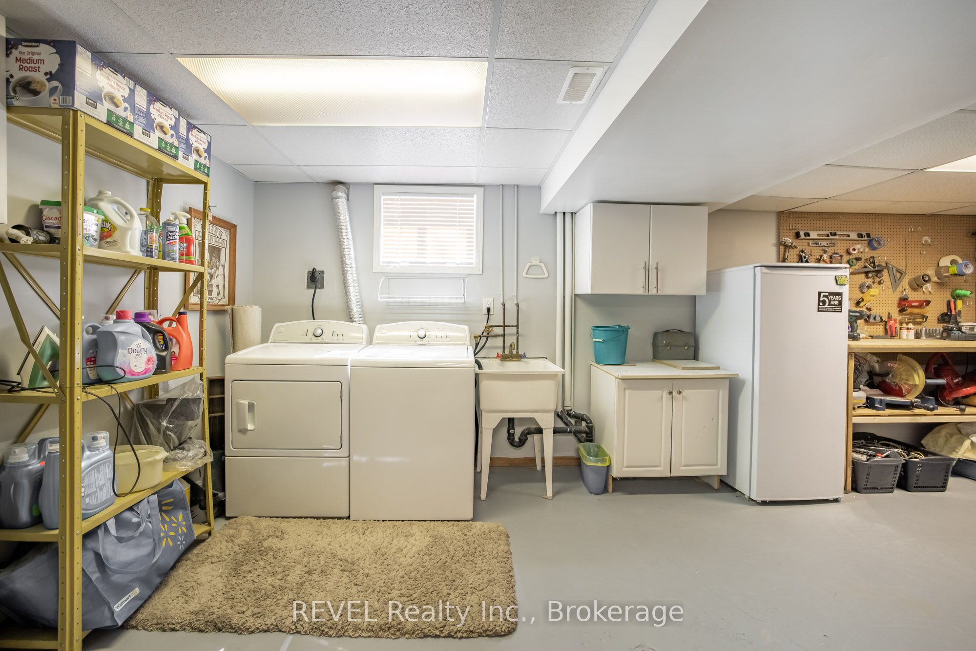 409 Vine Street, #12