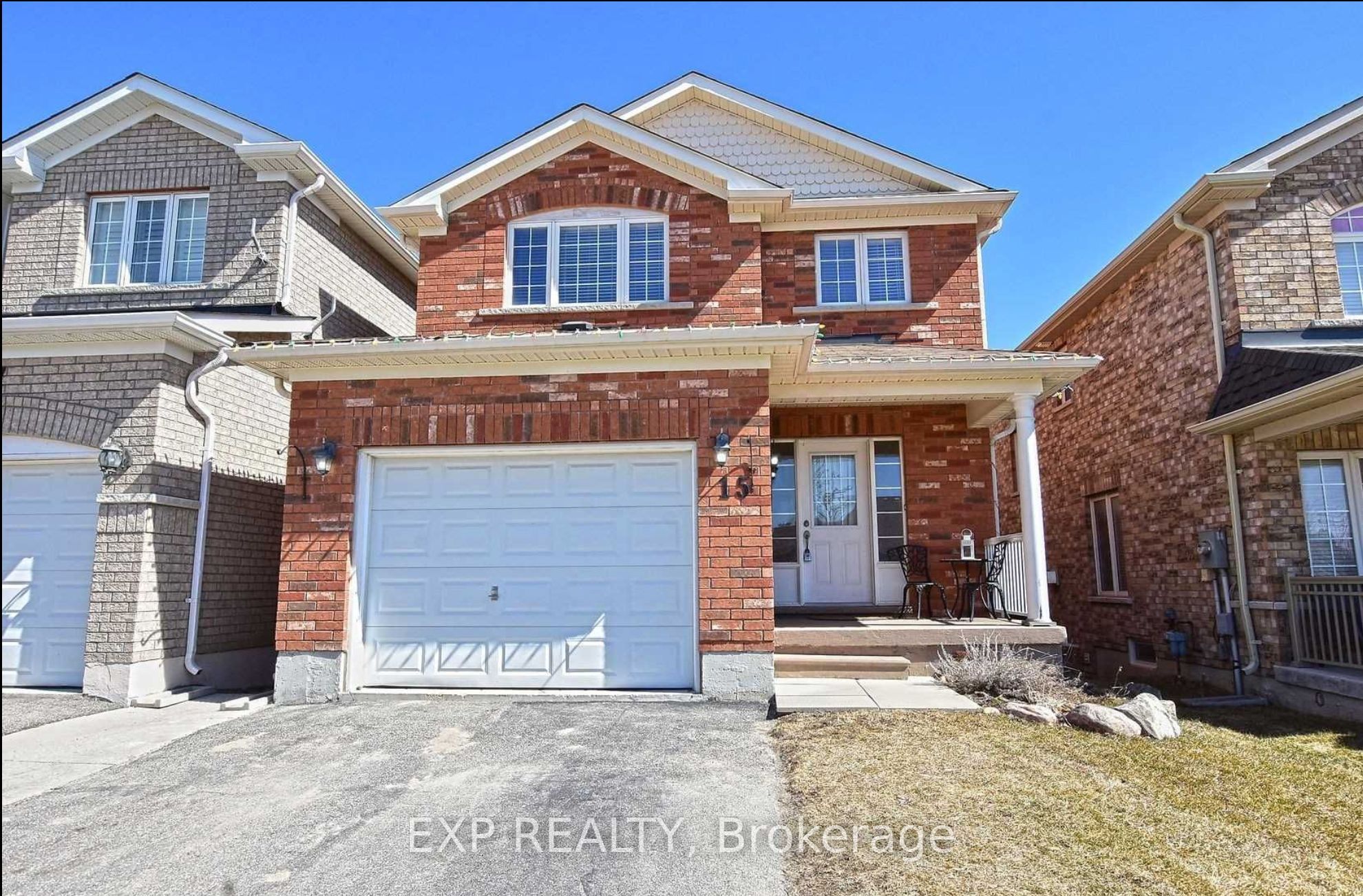 15 Lynn Street, Bradford West Gwillimbury, ON L3Z 0B2