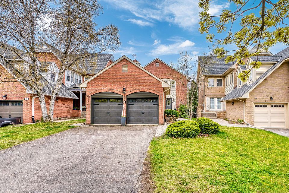 15 Redwood