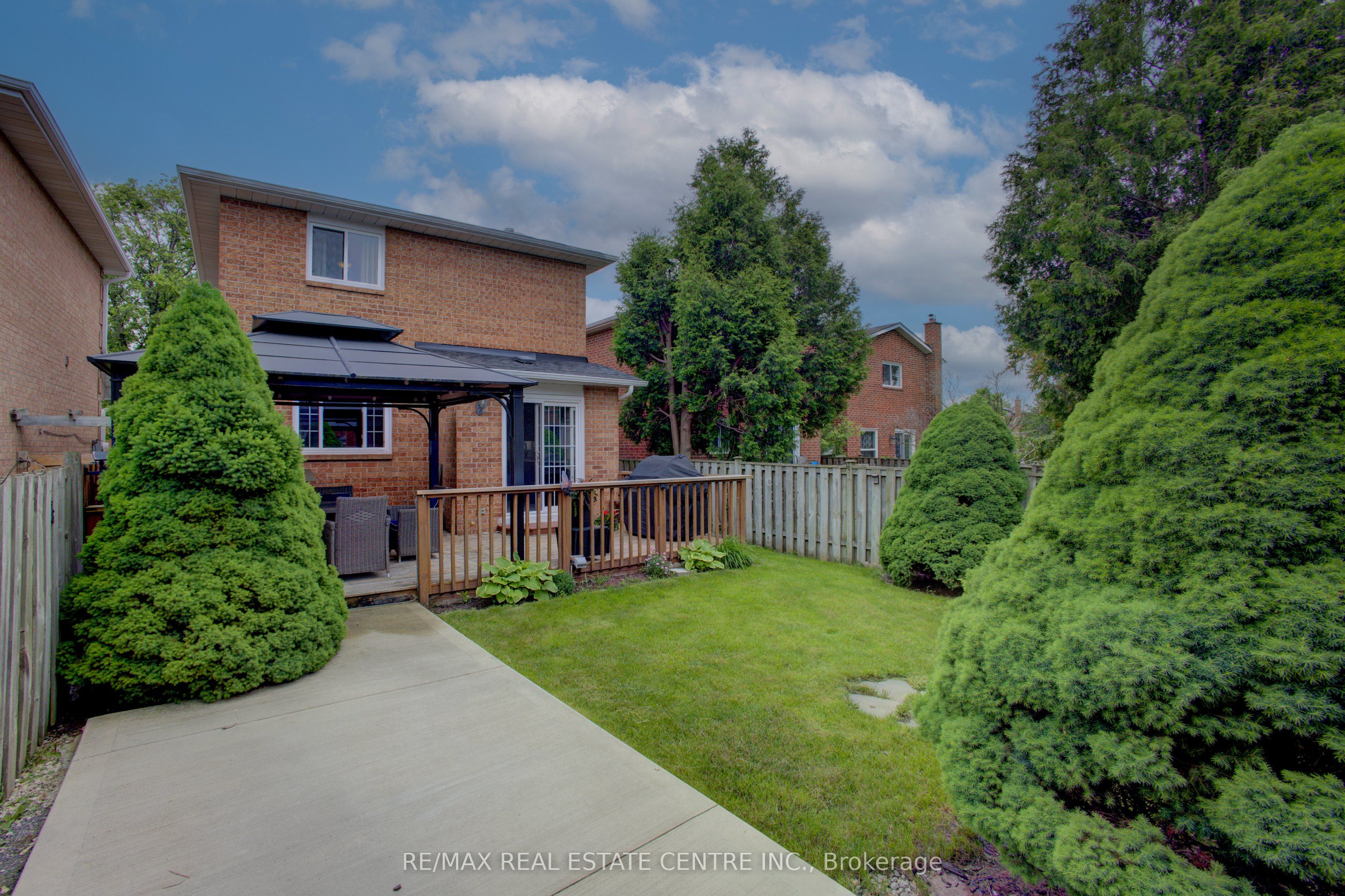 57 Ecclestone Drive