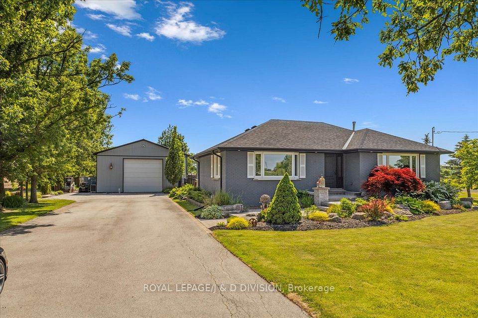 4402 Tremaine