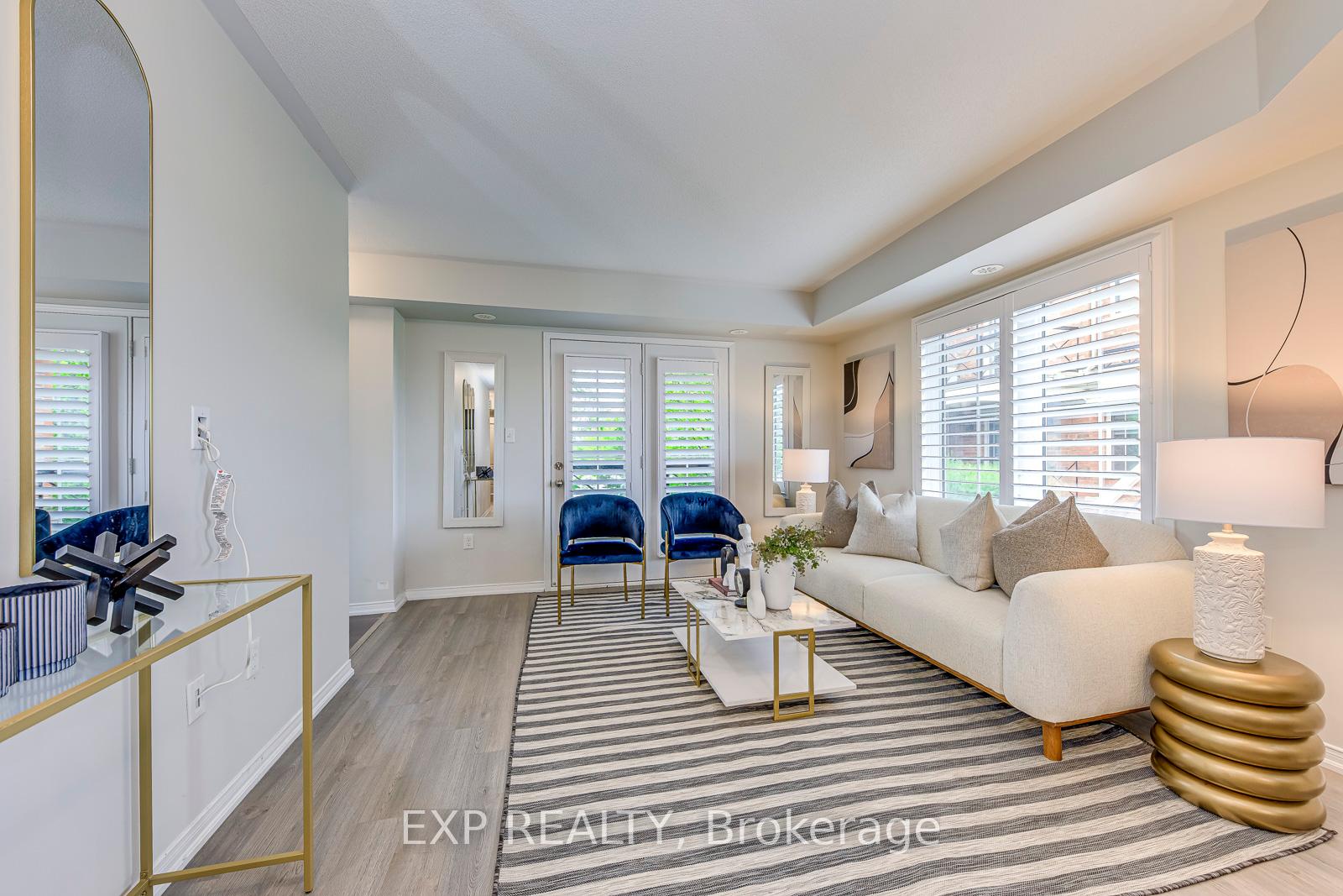 2 Bedrooms Condo at 2484 Post, Oakville For sale