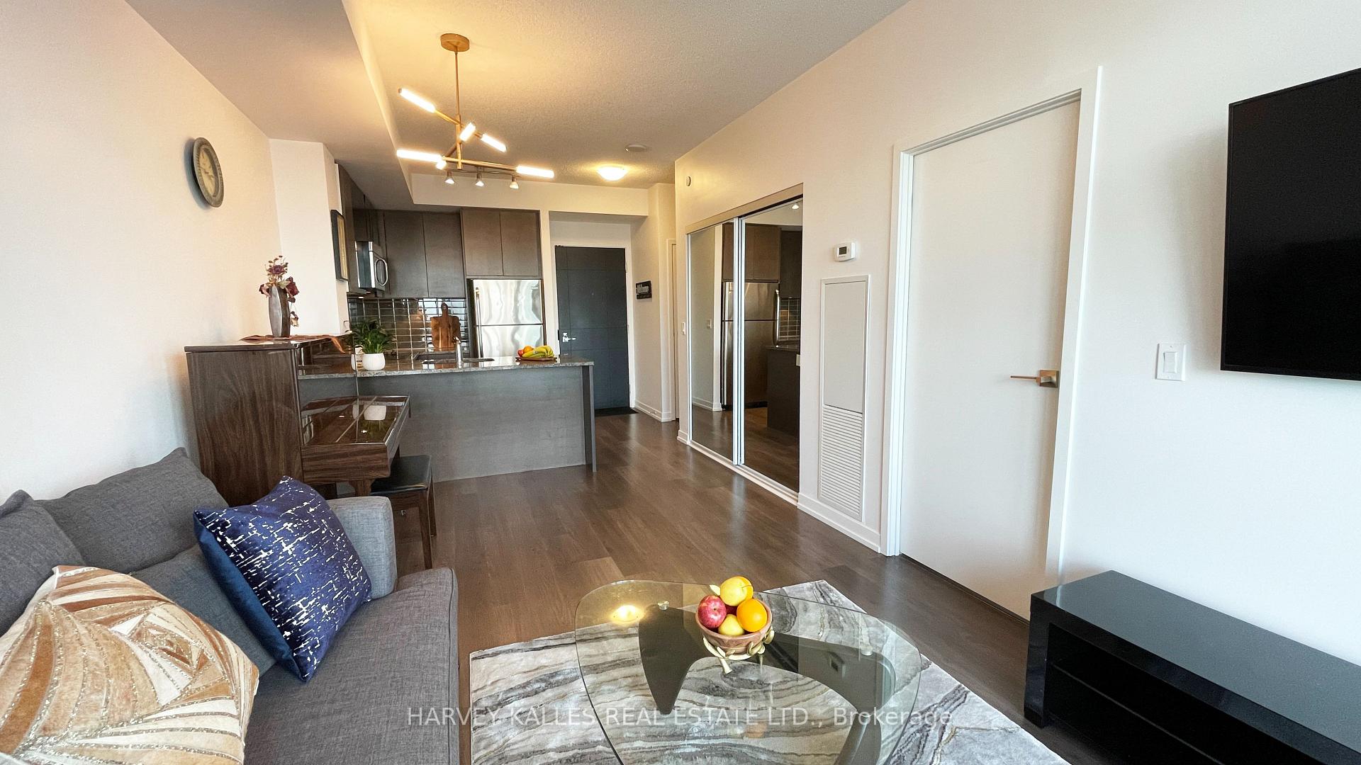 89 Dunfield Avenue 3204