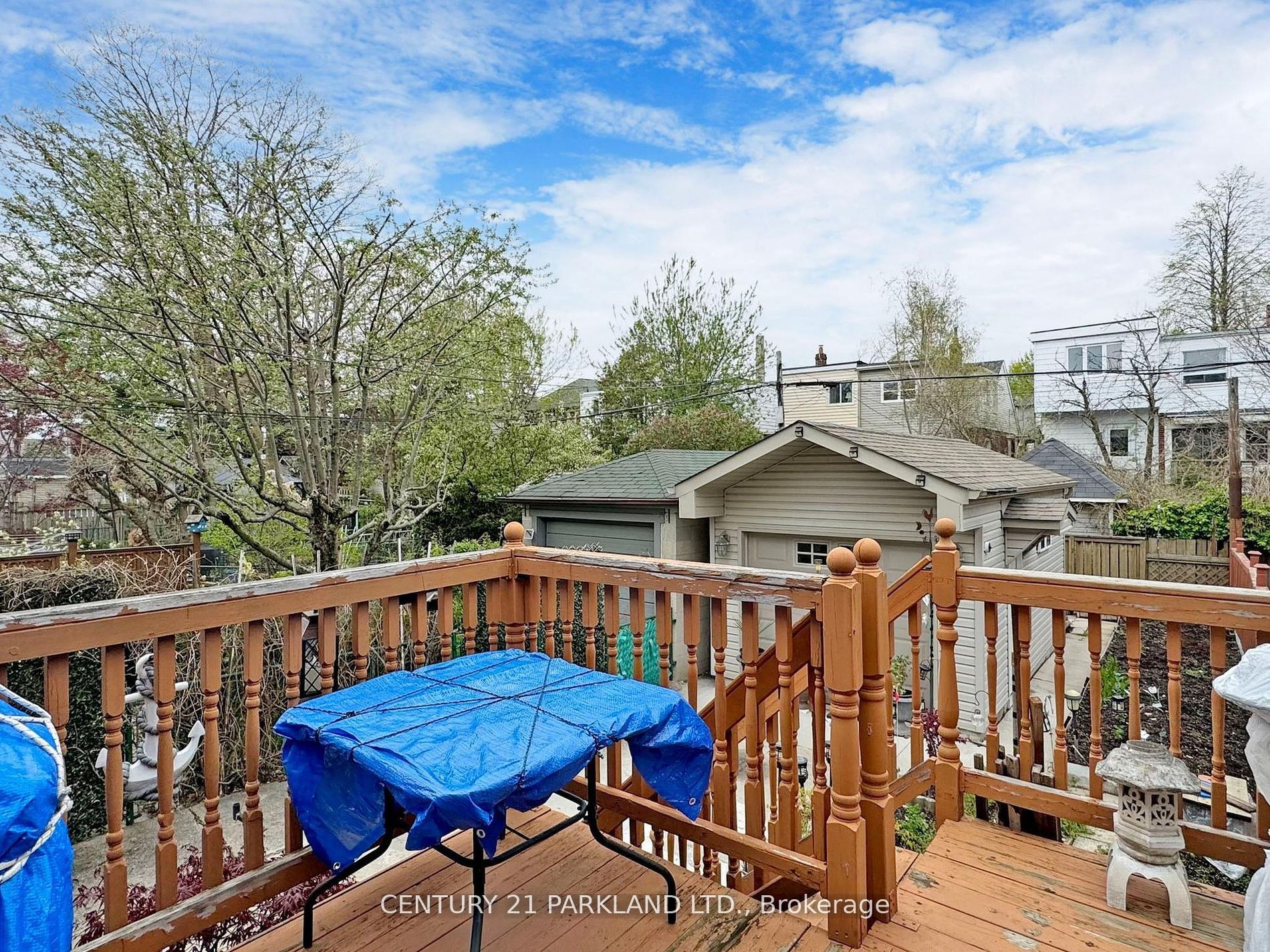 526 Milverton Boulevard