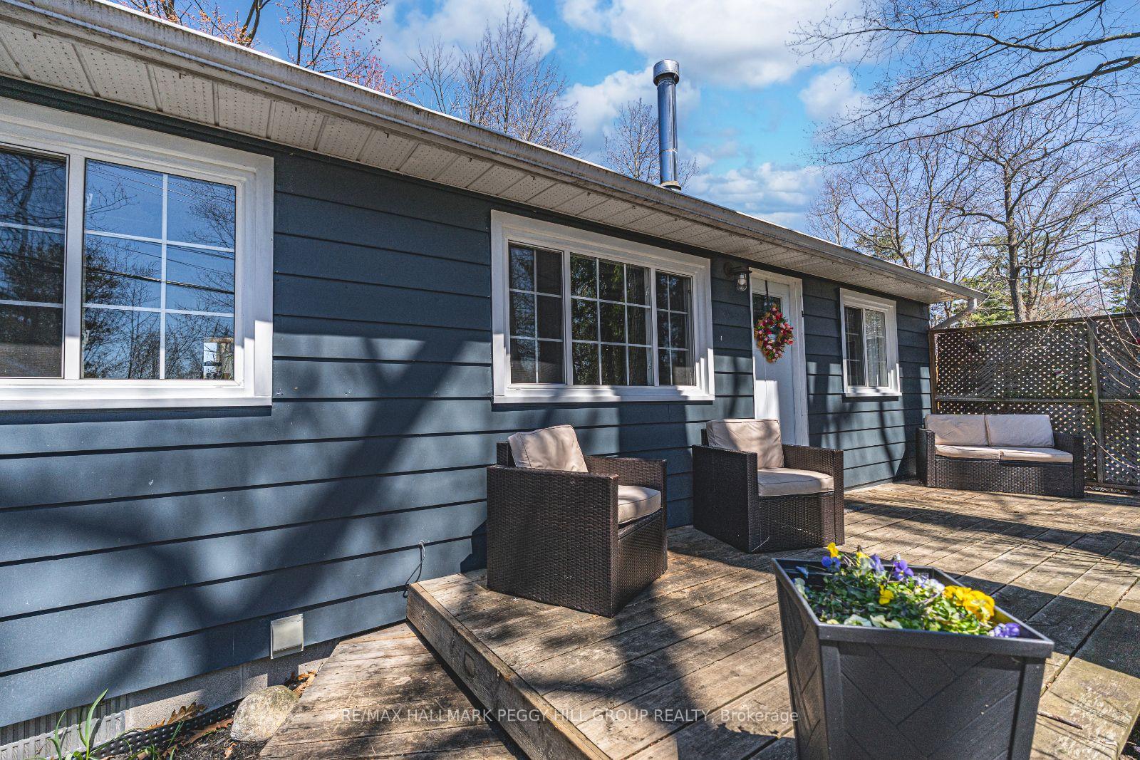 1939 Tiny Beaches Road ; MLS ID: S12148124