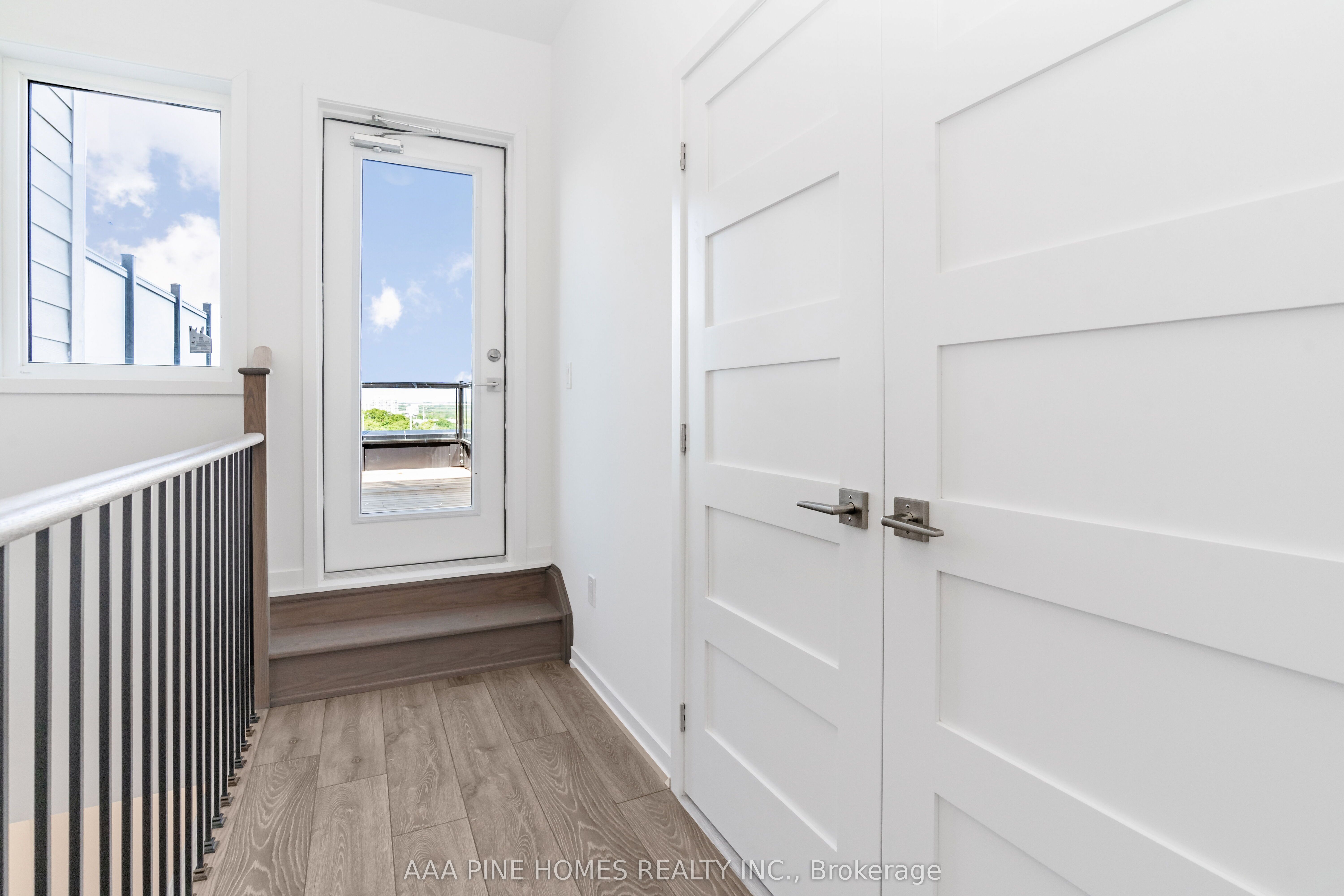 20 Lytham Green Circle, ##4