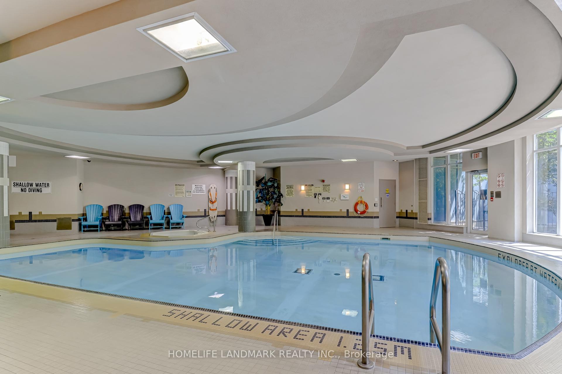 3 Bedrooms Condo at 58 Marine Parade, Toronto For sale