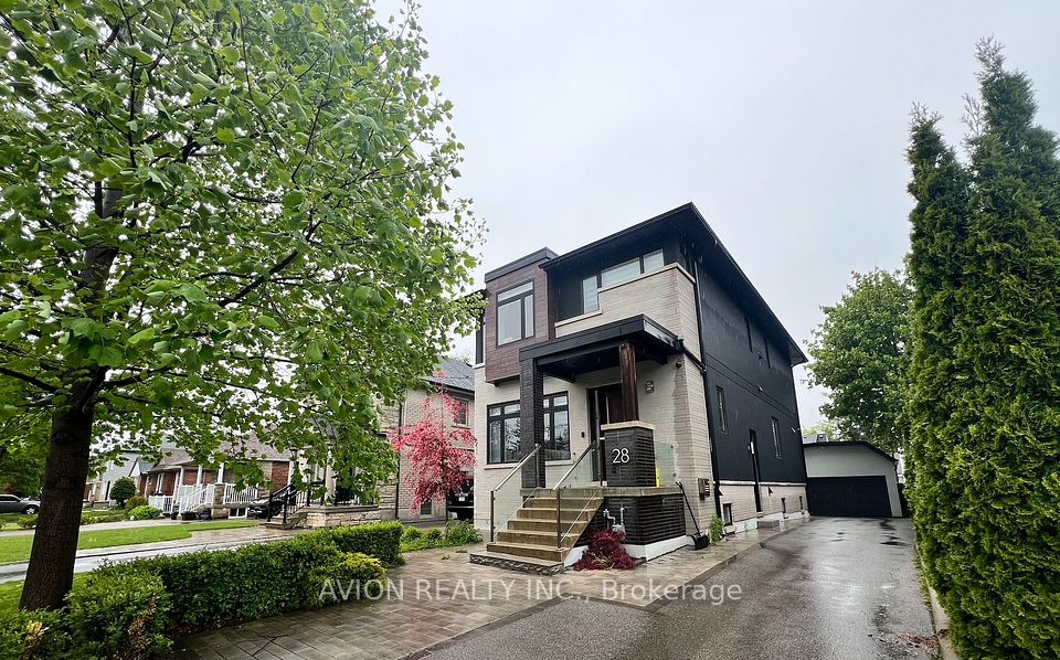 28 Monarchdale Avenue