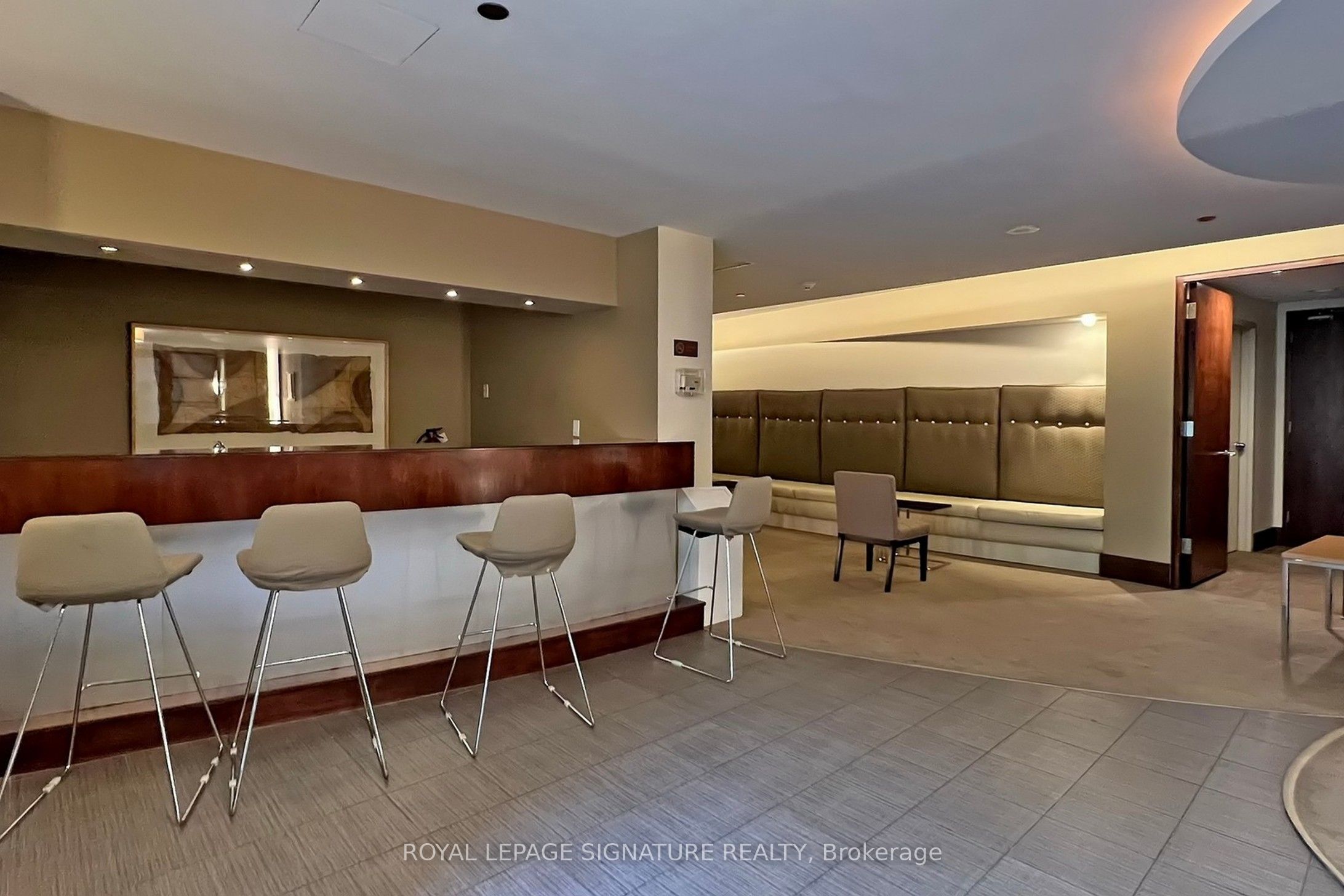 500 Queens Quay W, #102E Upper