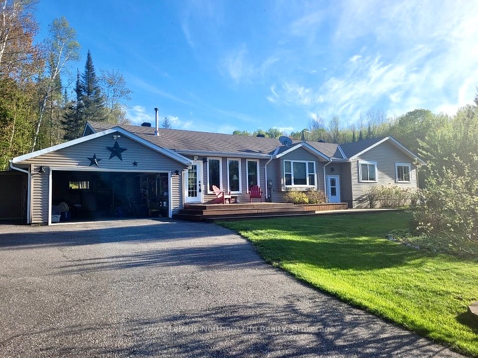 11 Rivers Road, Callander, ON P0H 1H0