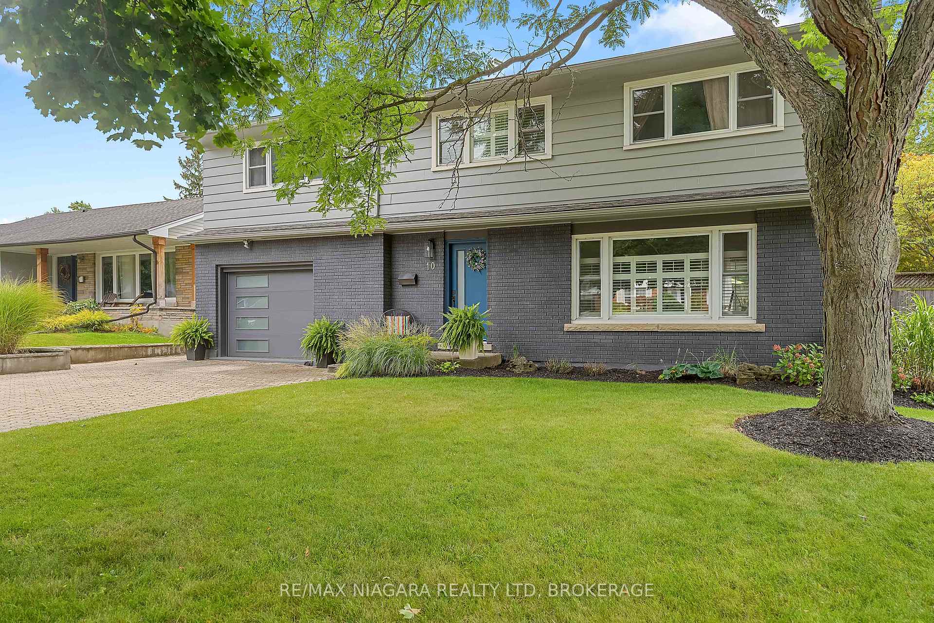 10 SHEPHERDS Circle ; MLS ID: X12147463