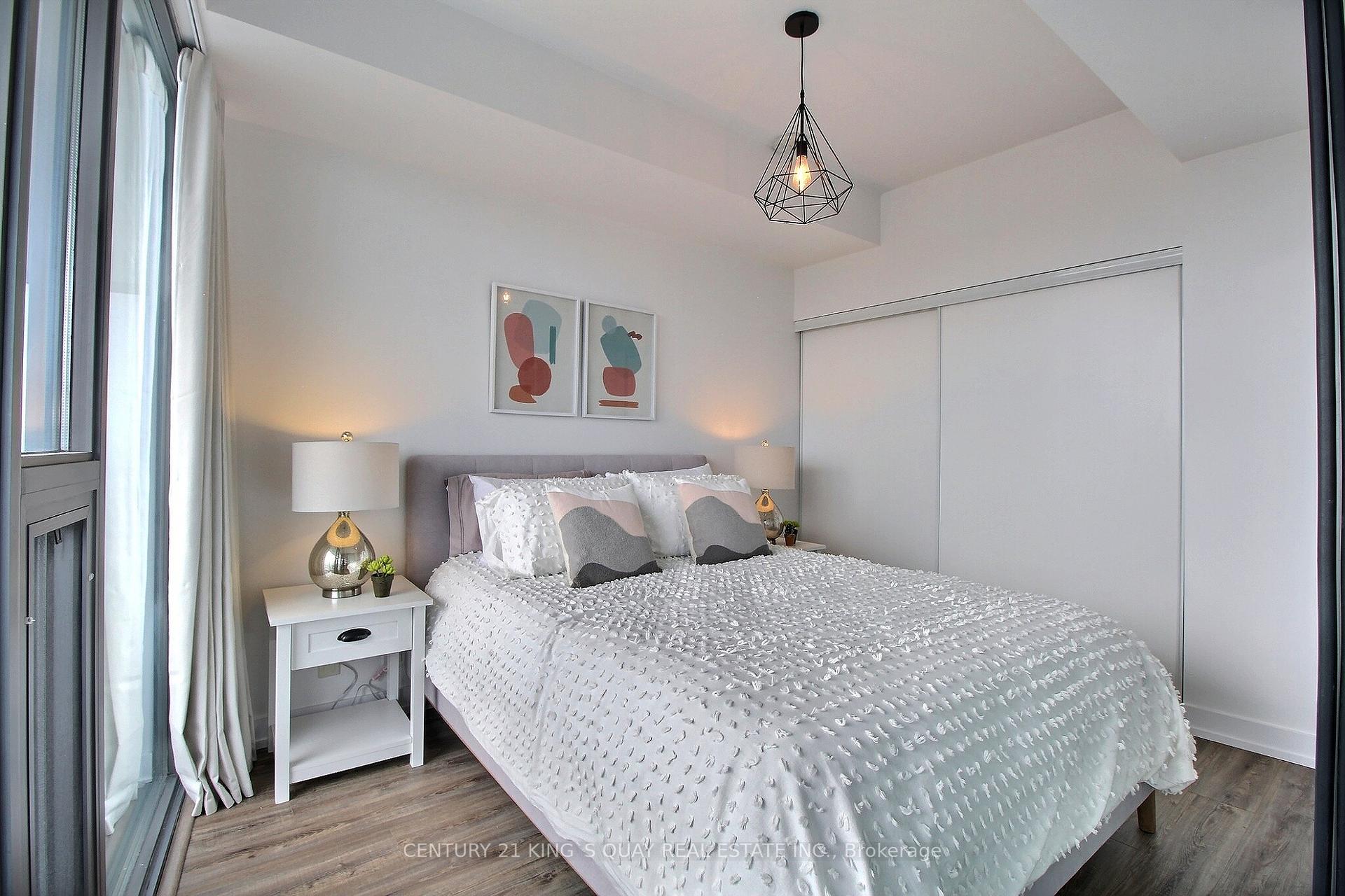 1 Bedroom Condo at 1815 Yonge, Toronto For sale