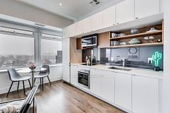 111 St Clair Avenue 1025