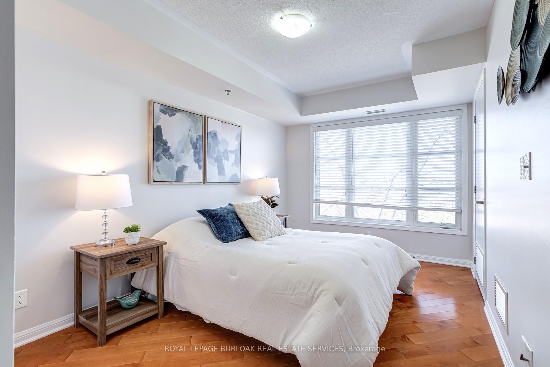1 Bedroom Condo at 3060 Rotary,  Burlington For sale