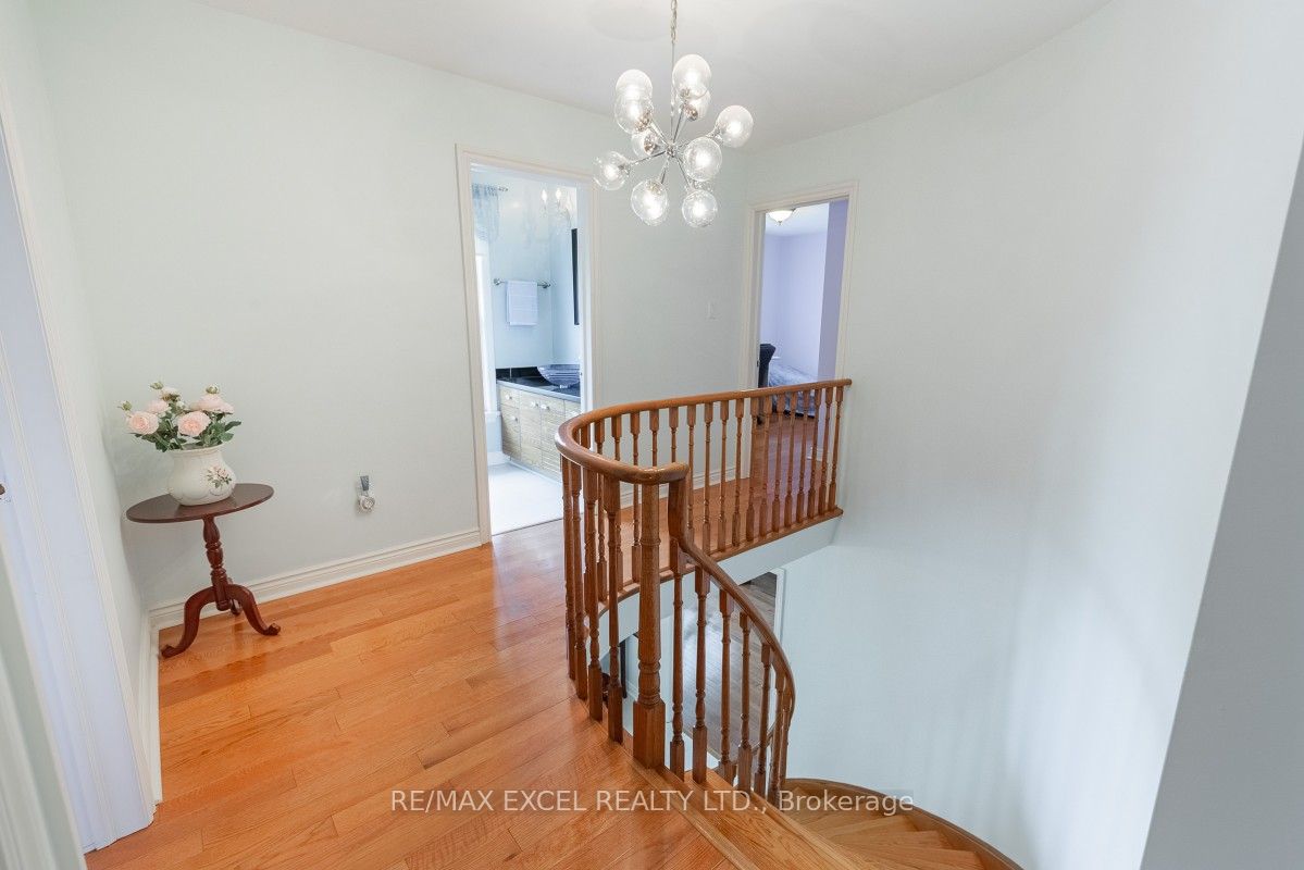 8 Boyd Court