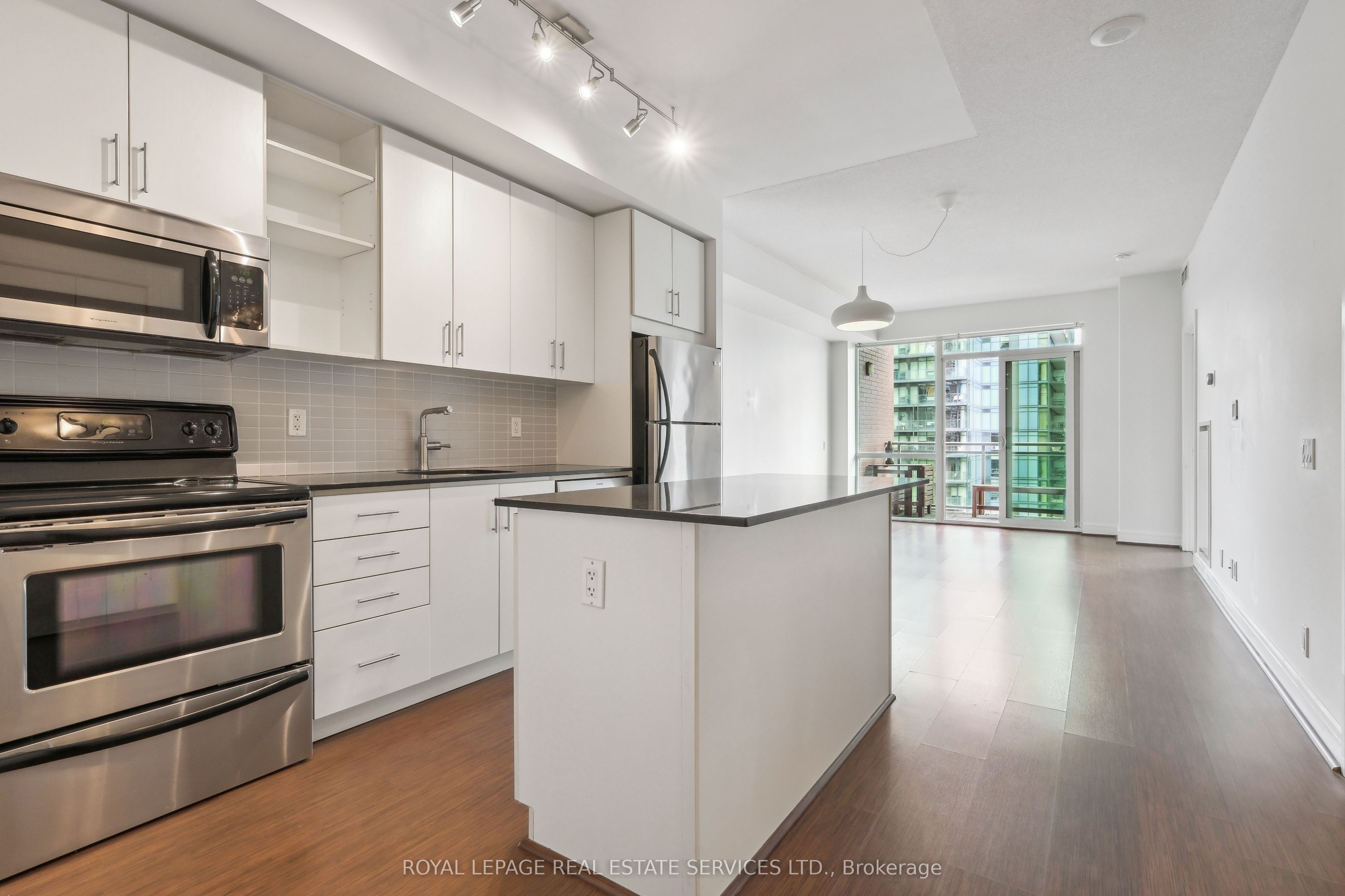 112 George Street, #S1607