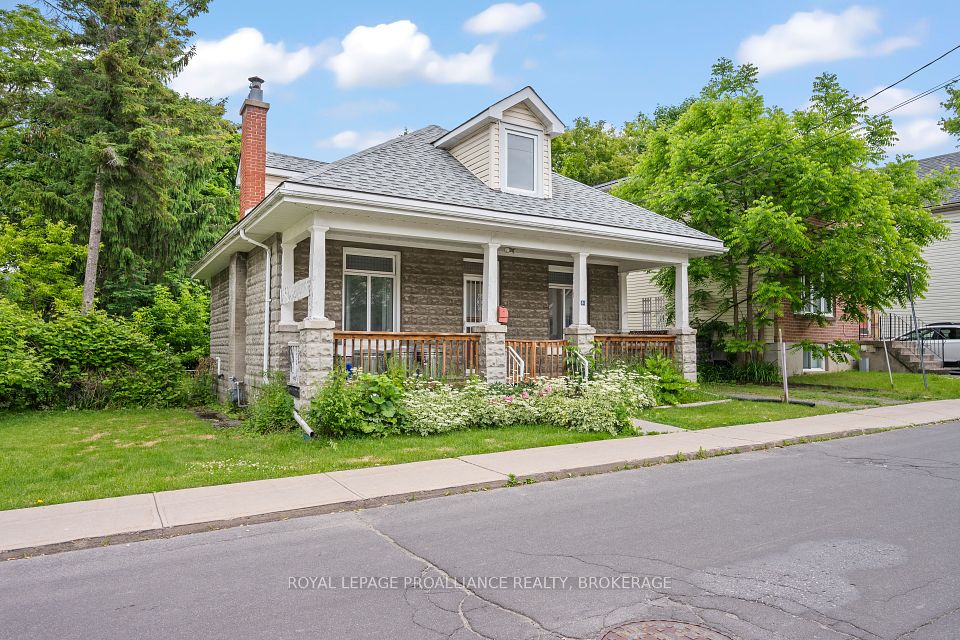 31 Hamilton