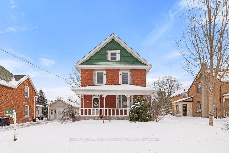 1379 Killarney Beach